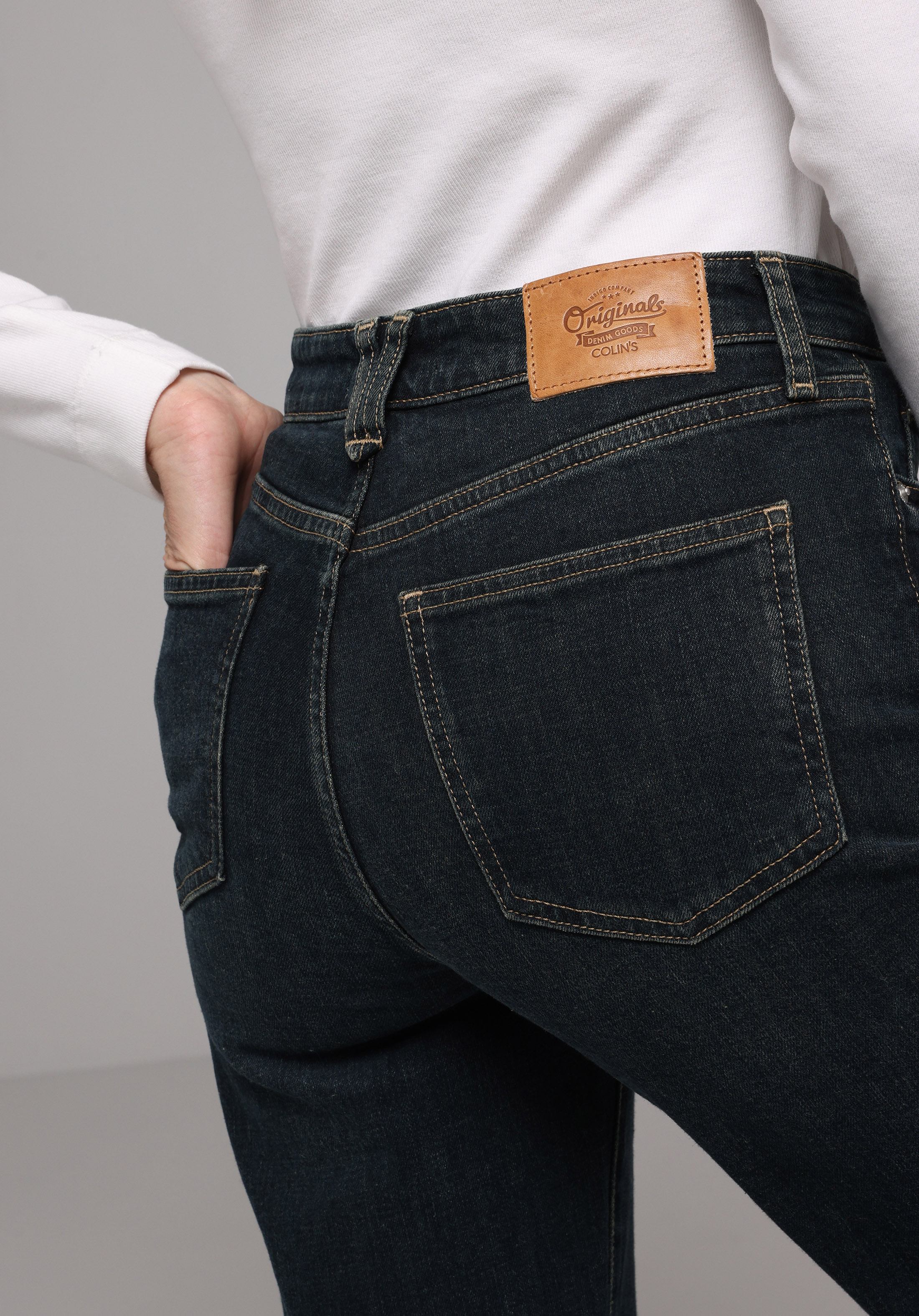 Regular Fit   Kadın Koyu İndigo Jean Pantolon
