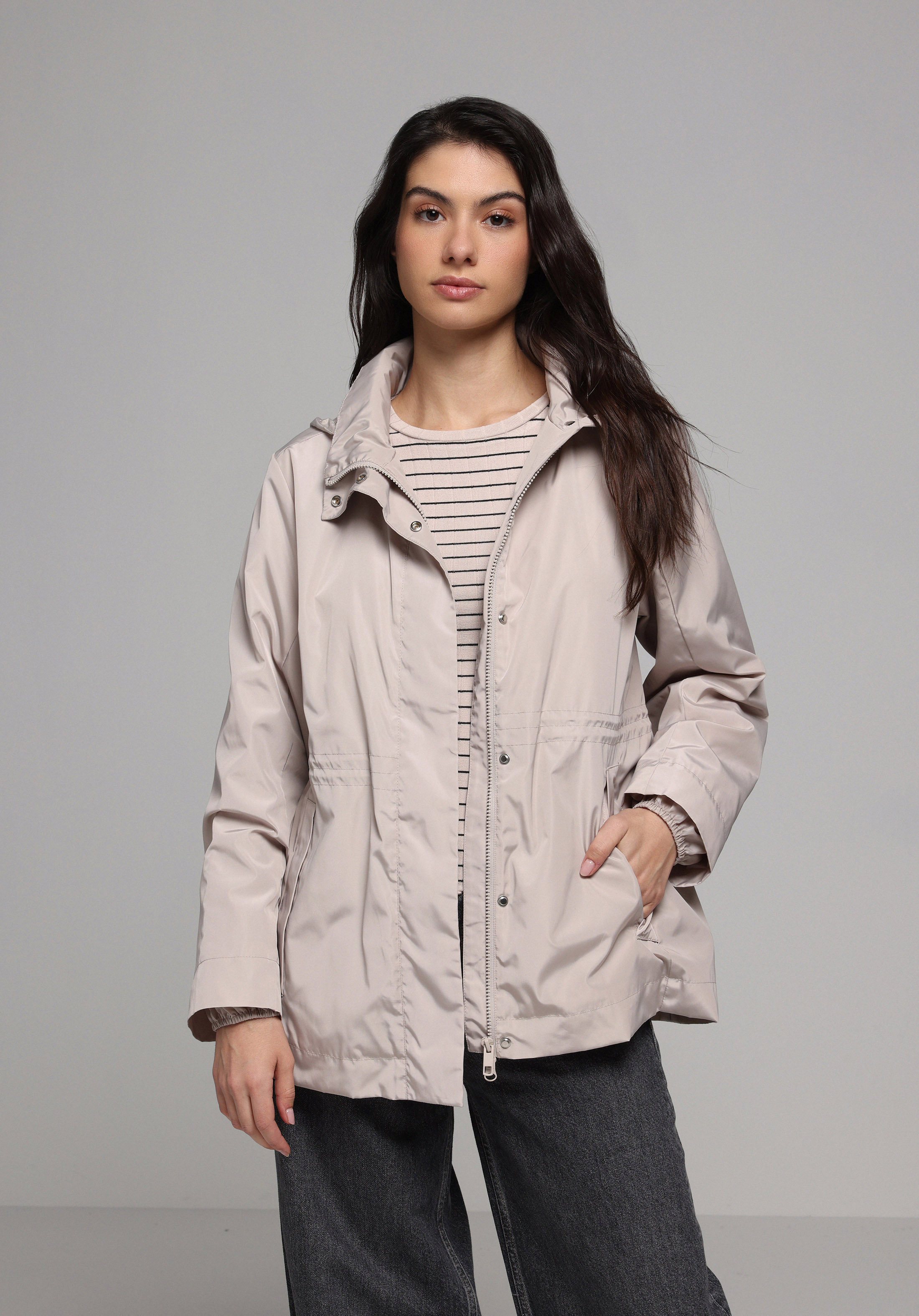 Regular Fit     Kadın Bej Yağmurluk