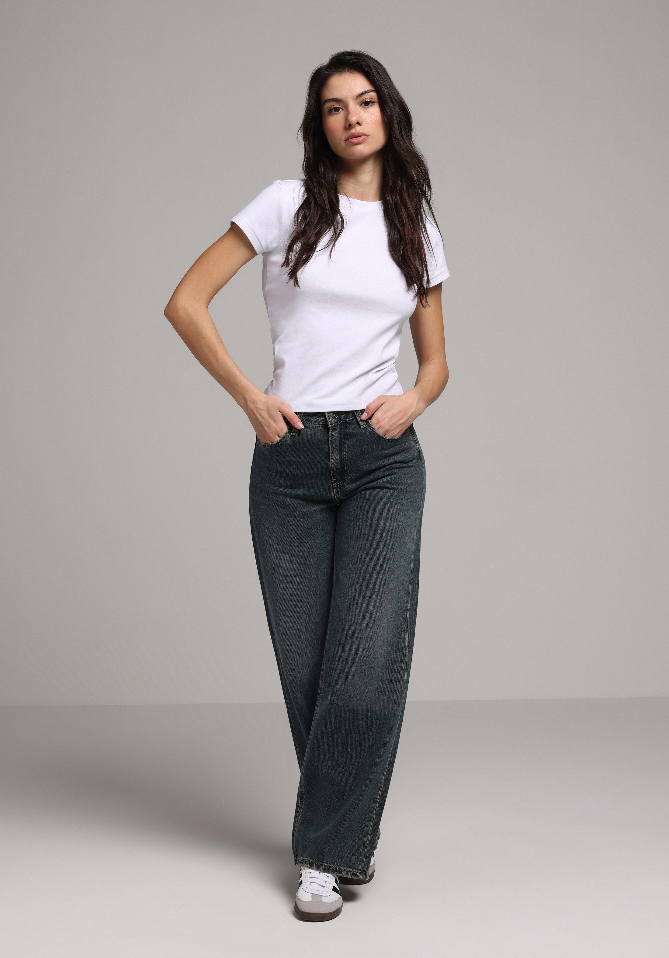 Regular Fit   Kadın Koyu İndigo Jean Pantolon