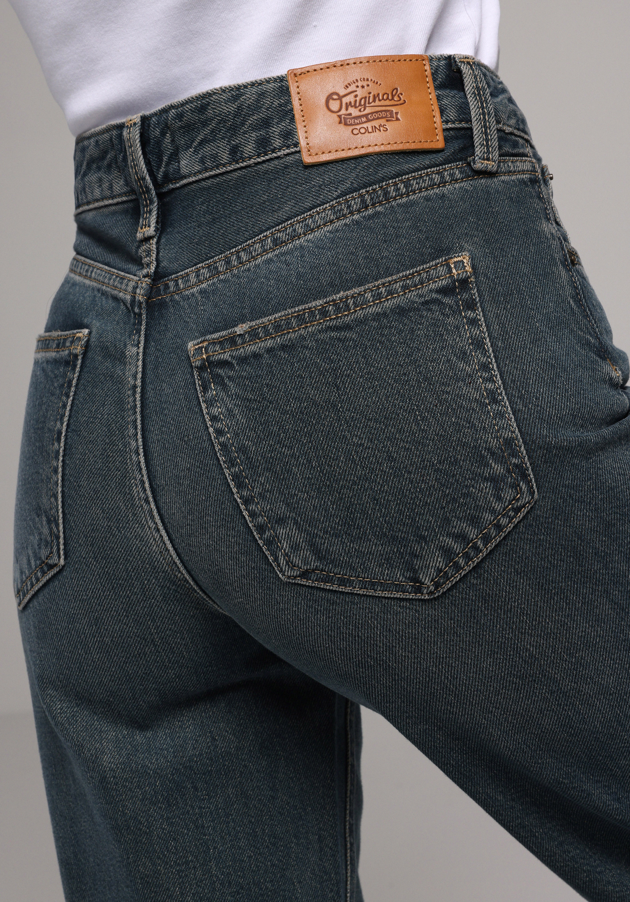 Regular Fit   Kadın Koyu İndigo Jean Pantolon