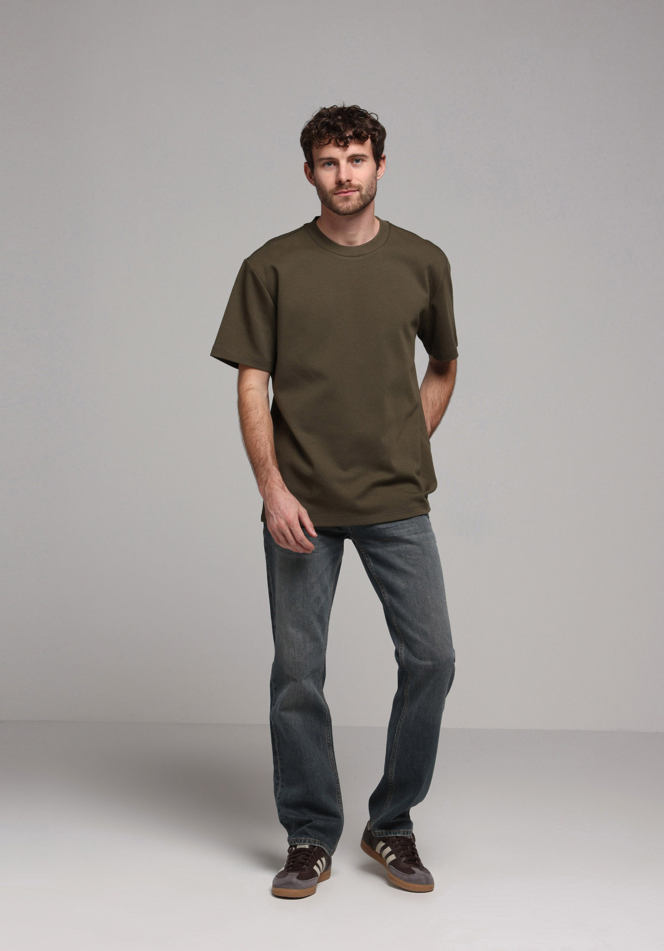 Comfort Fit Yuvarlak Yaka Düz Erkek Yeşil Kısa Kol Tişört