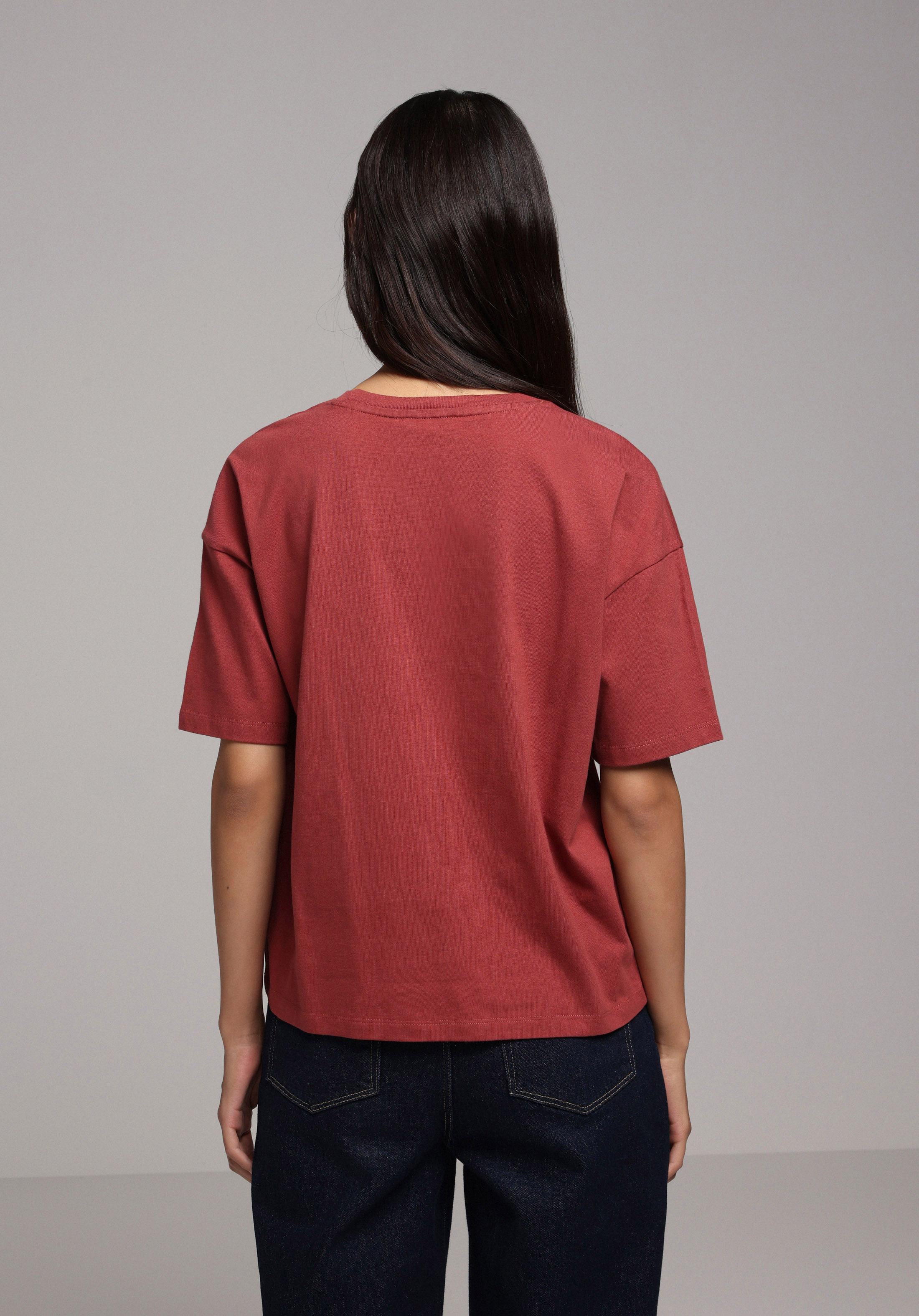 Regular Fit Yuvarlak Yaka Nakışlı Kadın Turuncu Kısa Kol Tişört