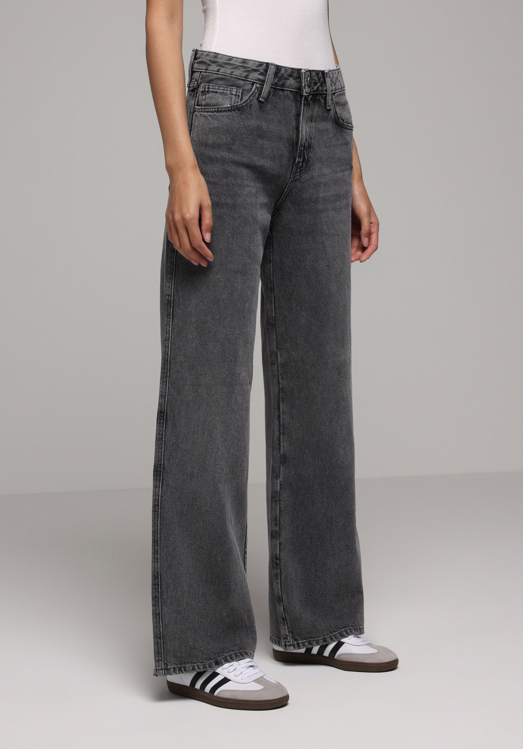 Regular Fit   Kadın Gri Jean Pantolon