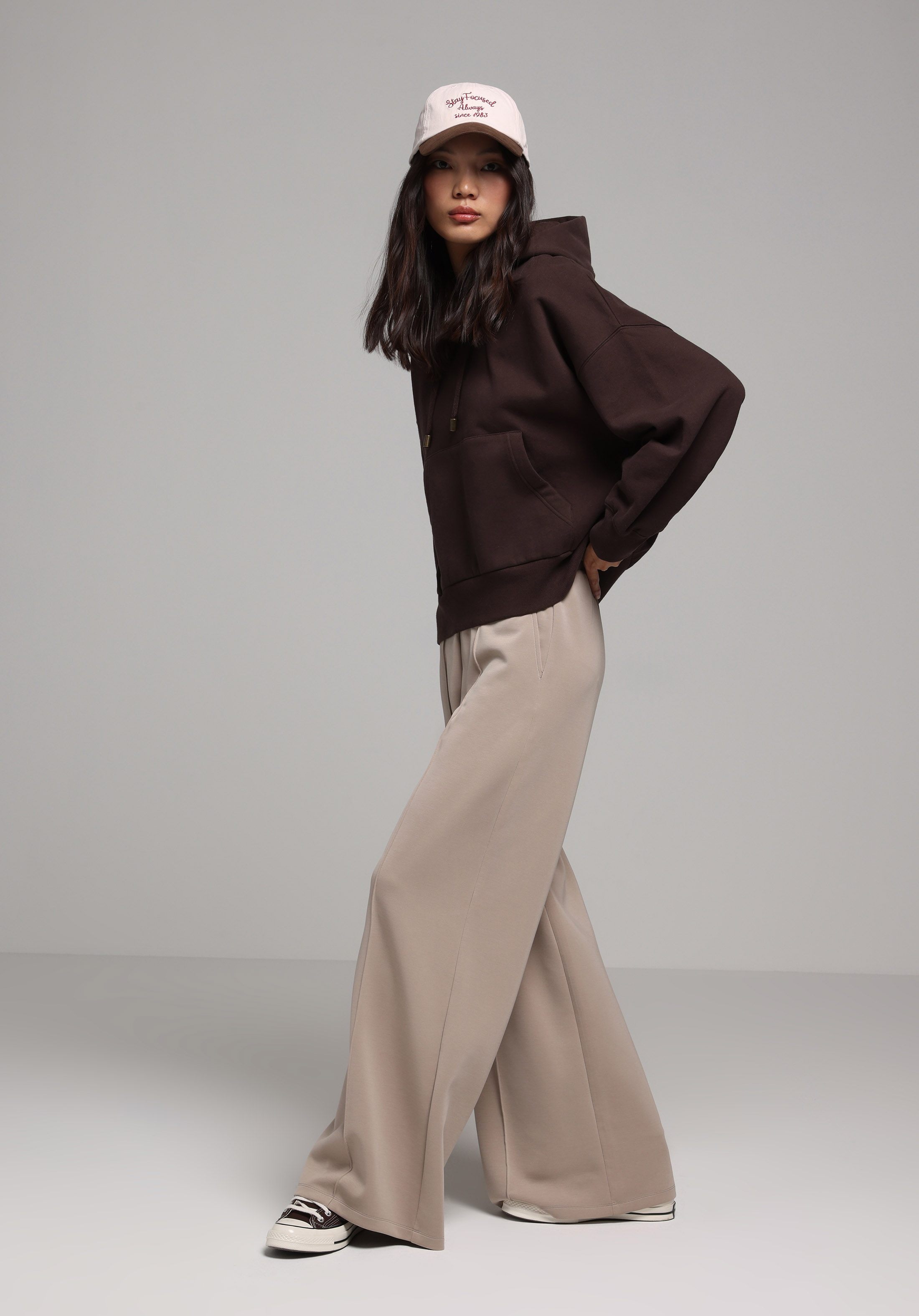 Relax Fit Kapüşonlu Düz Kadın Kahverengi Sweatshirt