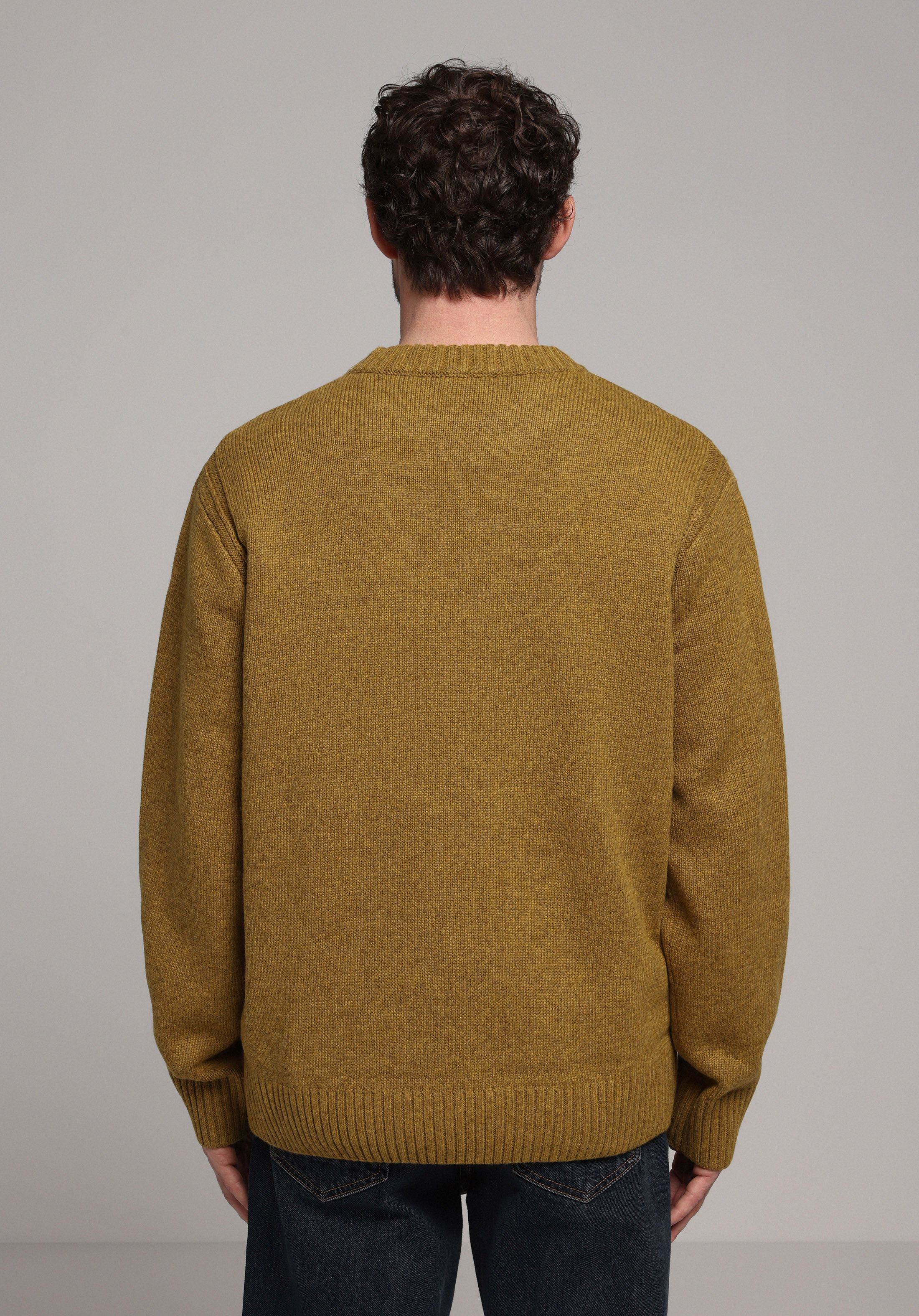 Comfort Fit Yuvarlak Yaka Jakarlı Erkek Sari Kazak