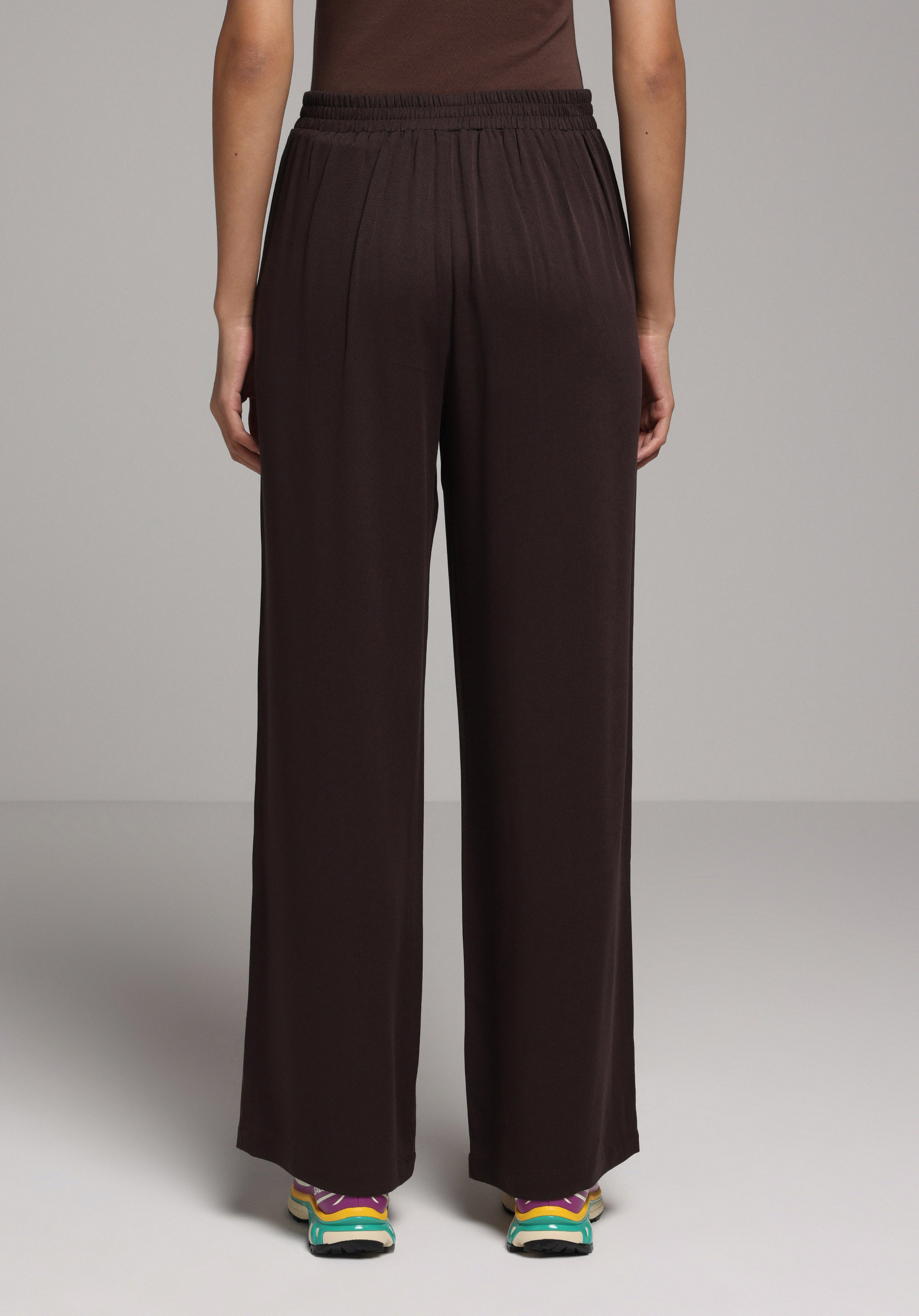 Regular Fit Yüksel Bel Düz Paça Kadın Kahverengi  Pantolon