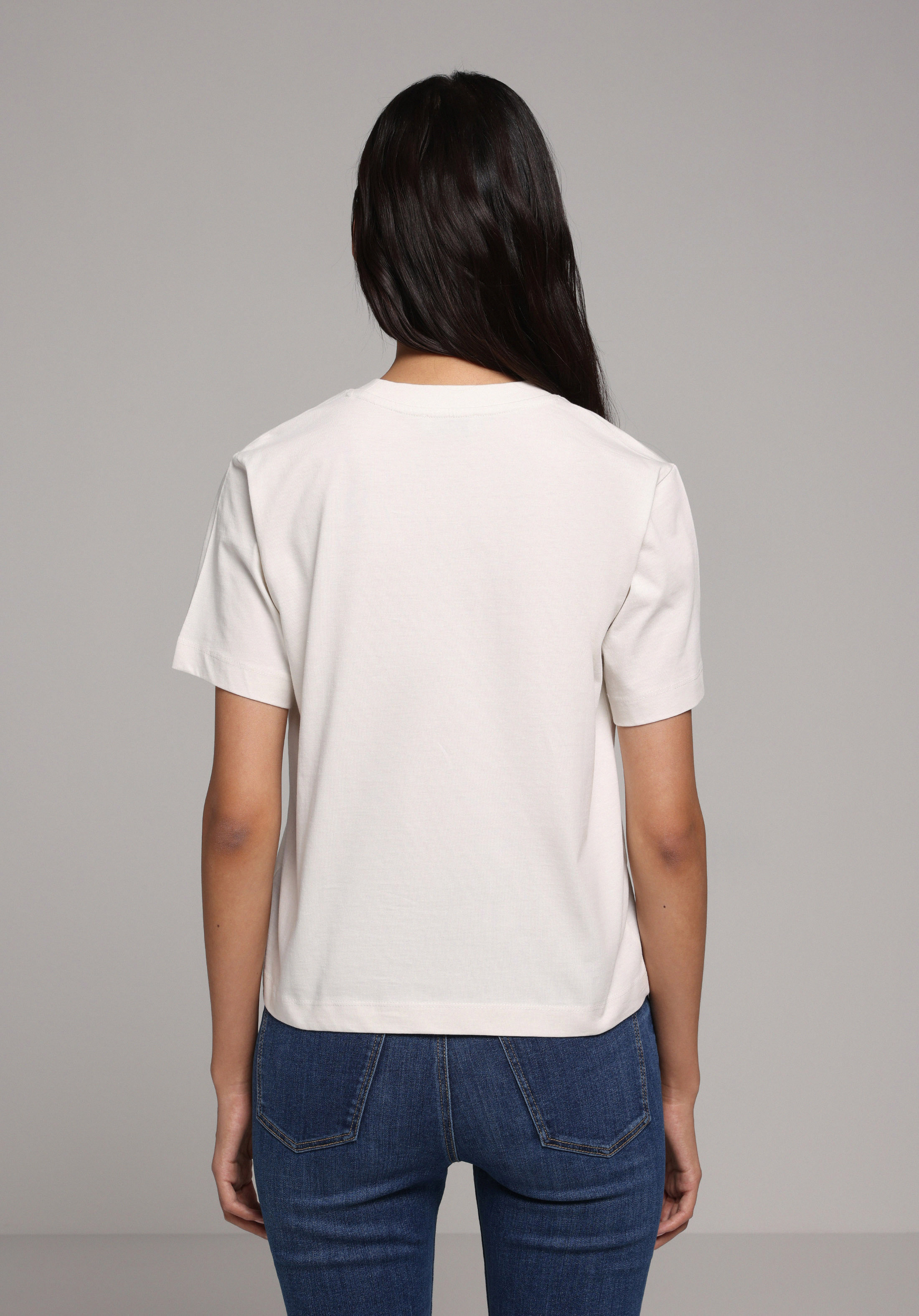 Boxy Fit Yuvarlak Yaka Baskılı Kadın Beyaz Kısa Kol Tişört