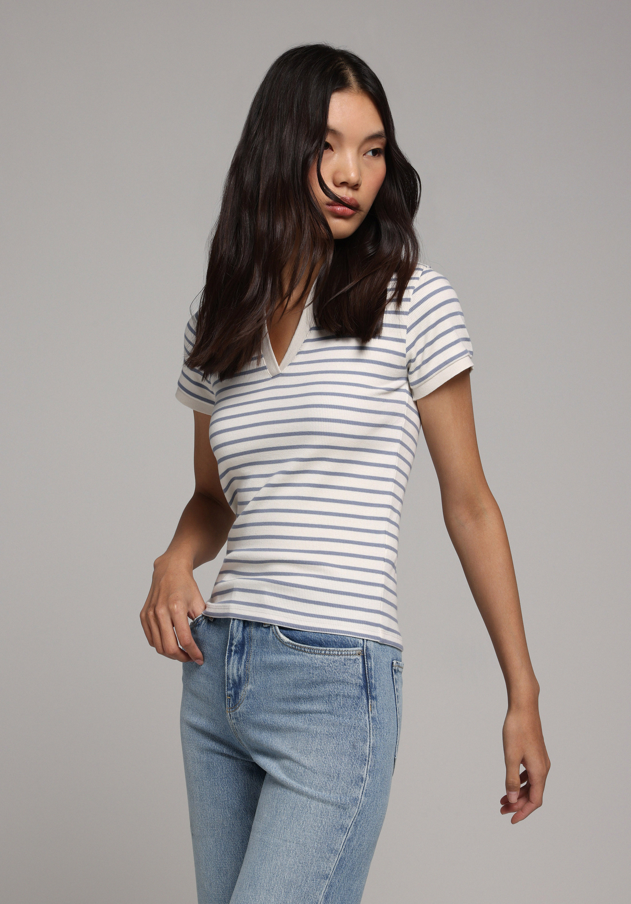 Slim Fit Polo Yaka Çizgili Kadın Mavi Kısa Kol Tişört