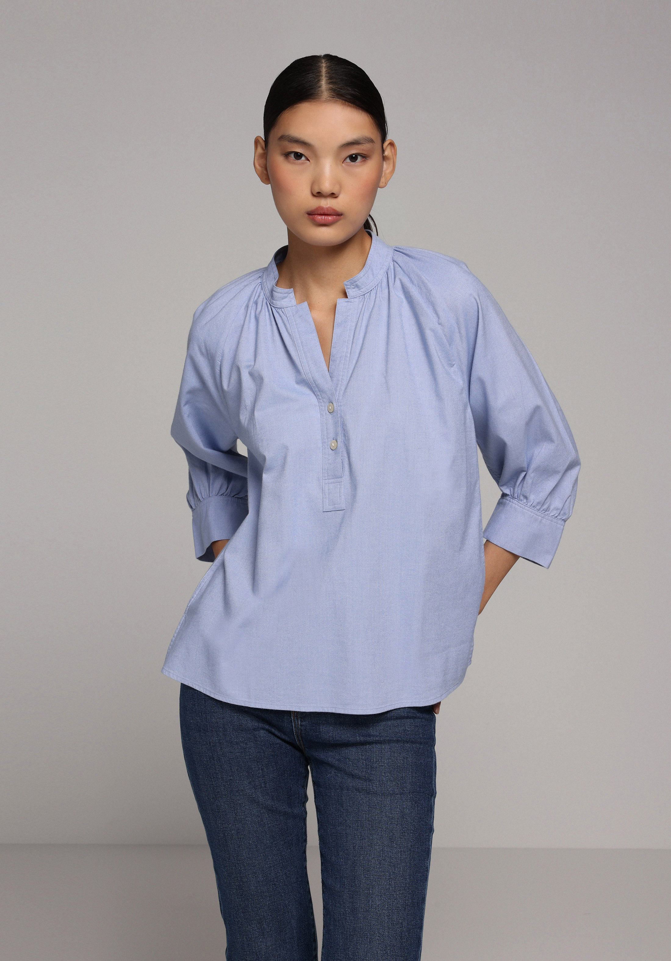 Fashion Fit Hakim Yaka Düz Kadın Mavi Uzun Kol Gömlek