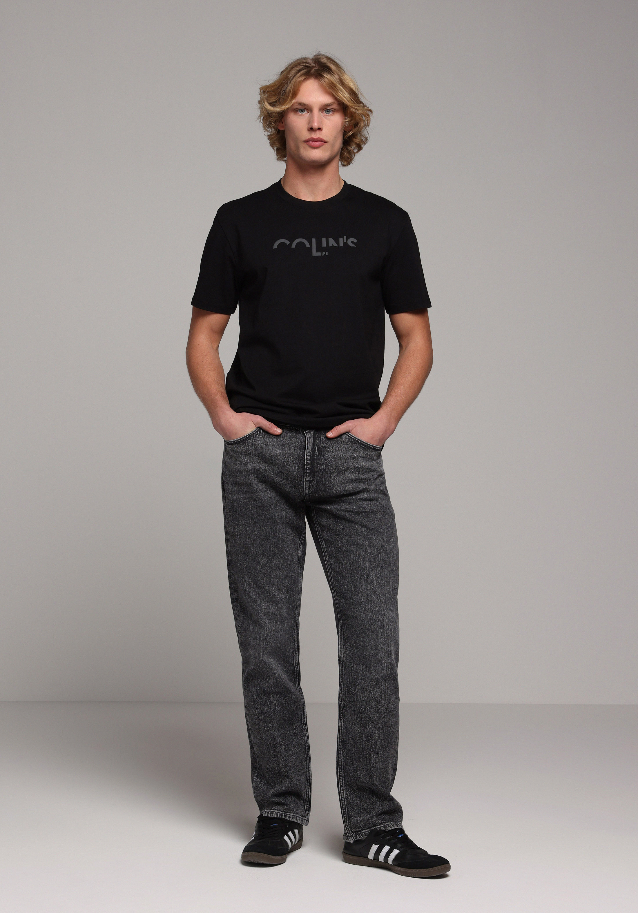 Regular Fit Yuvarlak Yaka Düz Erkek Siyah Kısa Kol Tişört