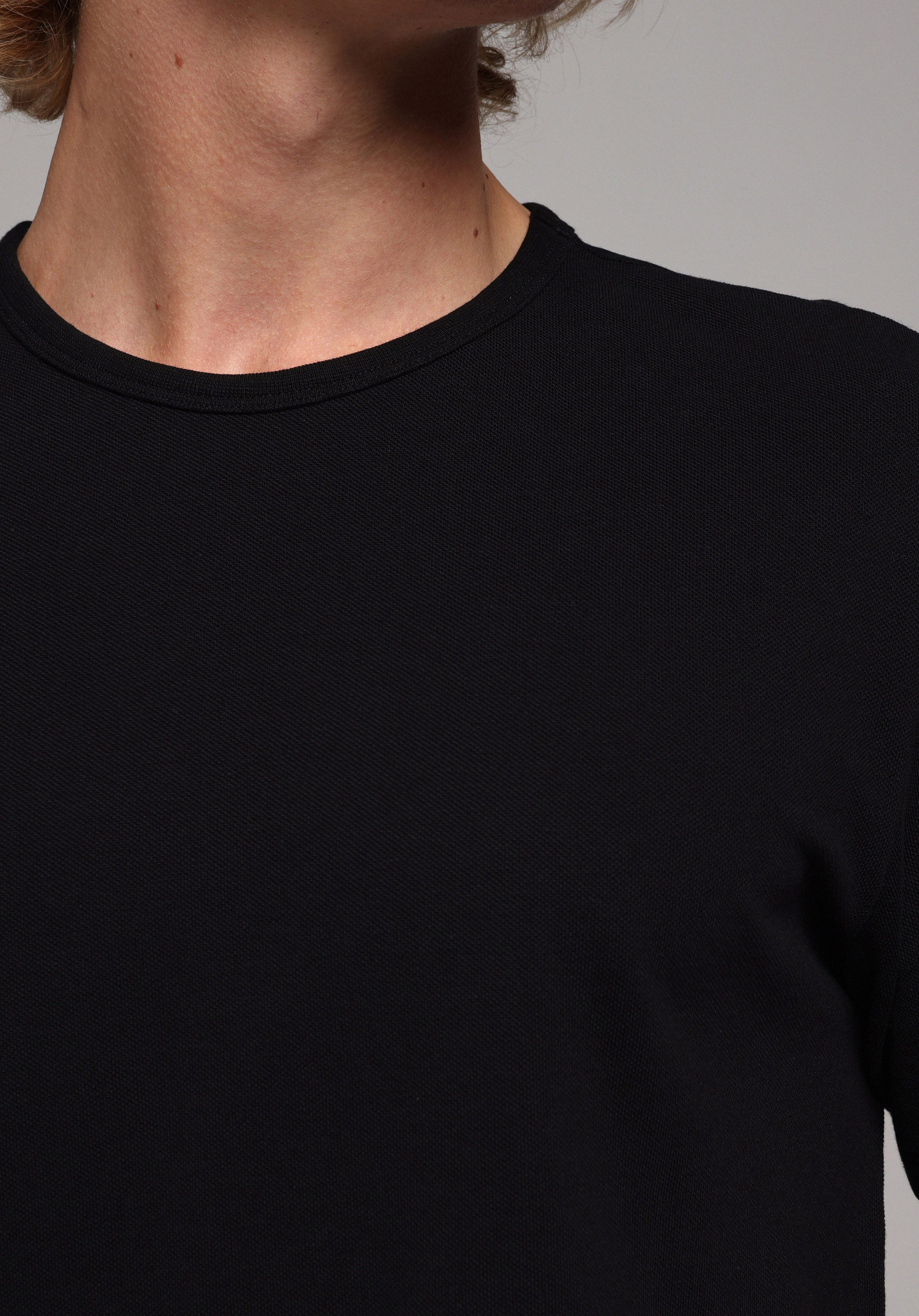 Regular Fit Yuvarlak Yaka Düz Erkek Siyah Kısa Kol Tişört