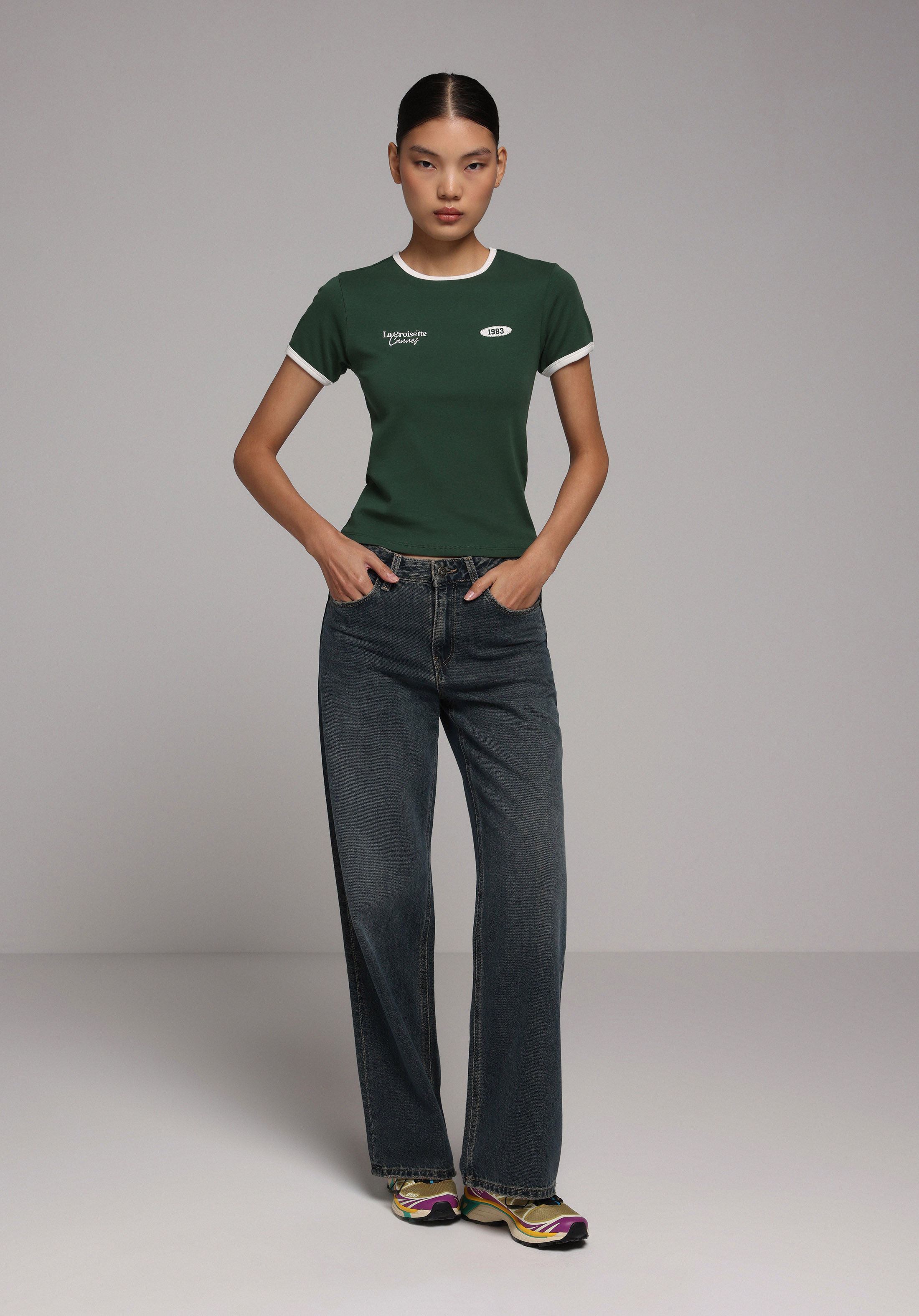 Slim Fit Yuvarlak Yaka Baskılı Kadın Yeşil Kısa Kol Tişört