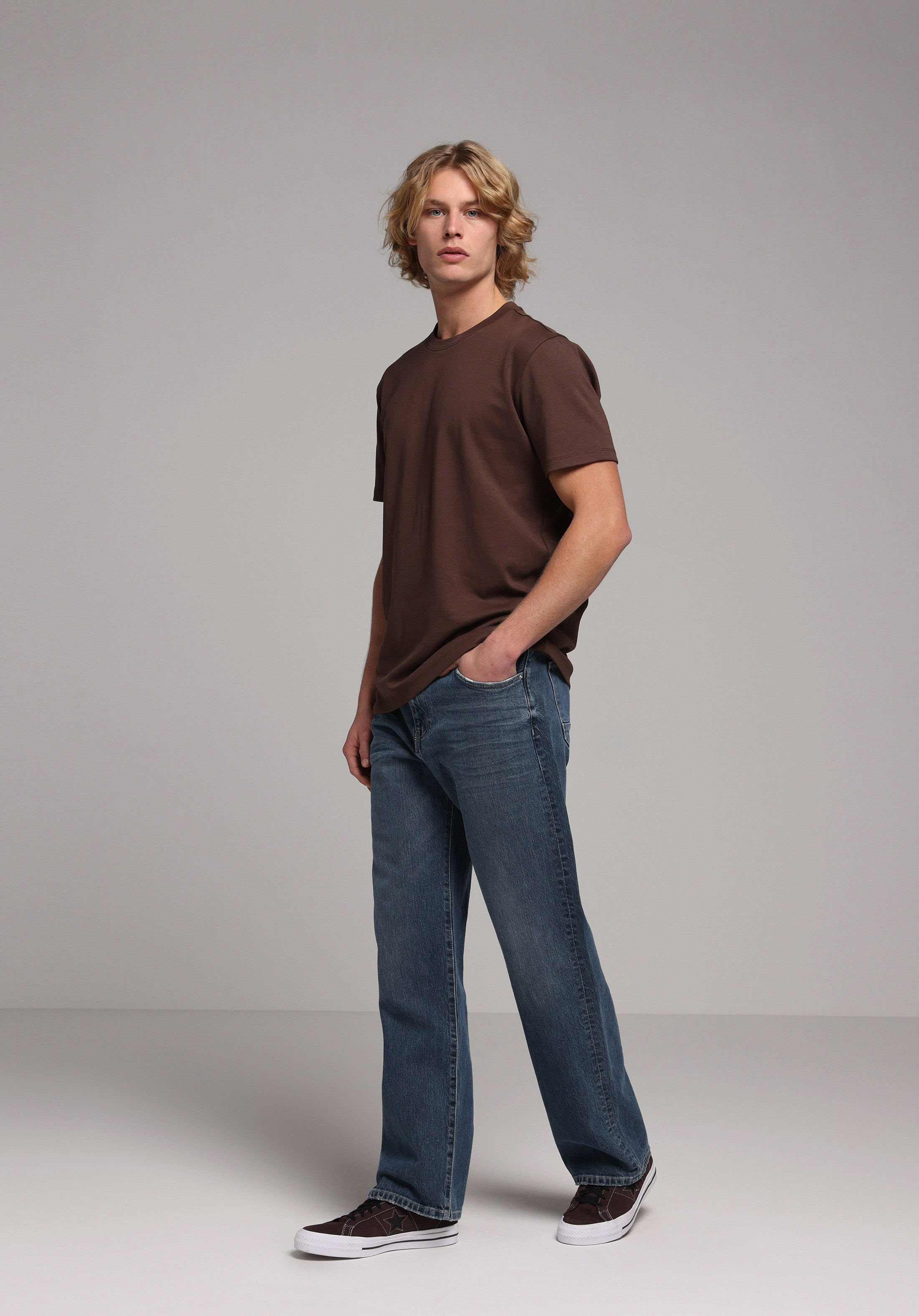 Regular Fit Yuvarlak Yaka Düz Erkek Kahverengi Kısa Kol Tişört