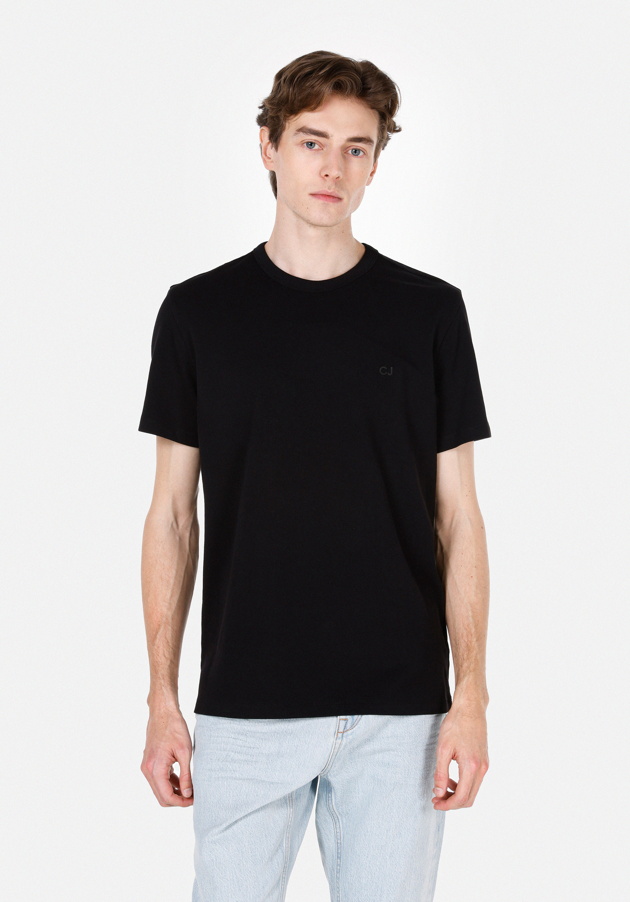 Regular Fit Yuvarlak Yaka Düz Erkek Siyah Kısa Kol Tişört
