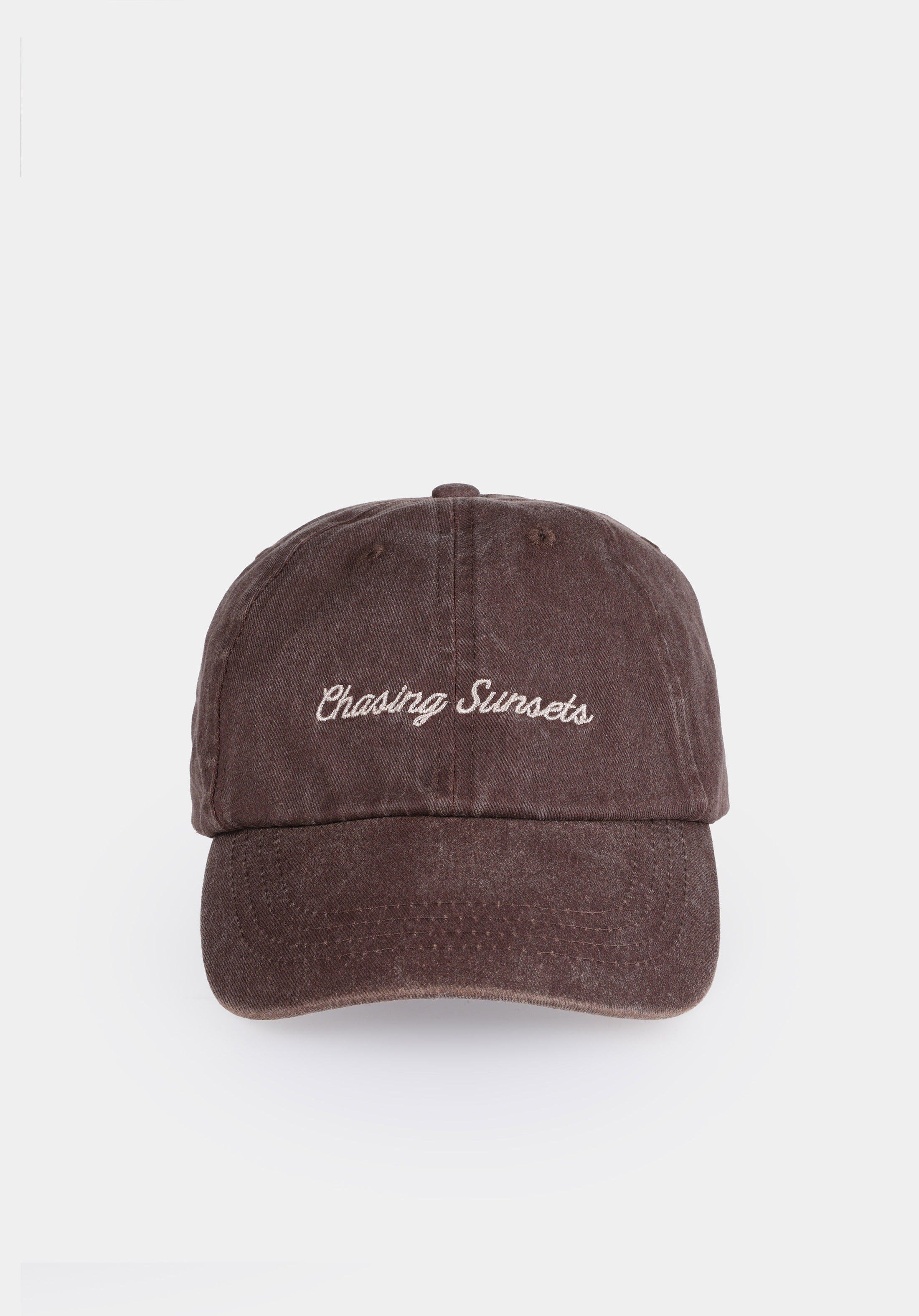 Kadın  Kahverengi Şapka