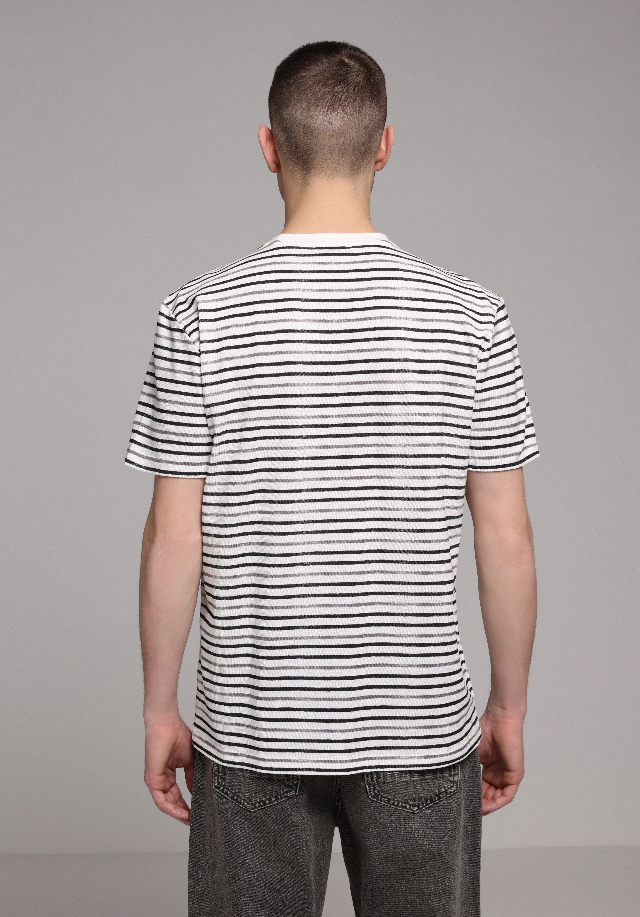 Regular Fit Yuvarlak Yaka Çizgili Erkek Gri Kısa Kol Tişört