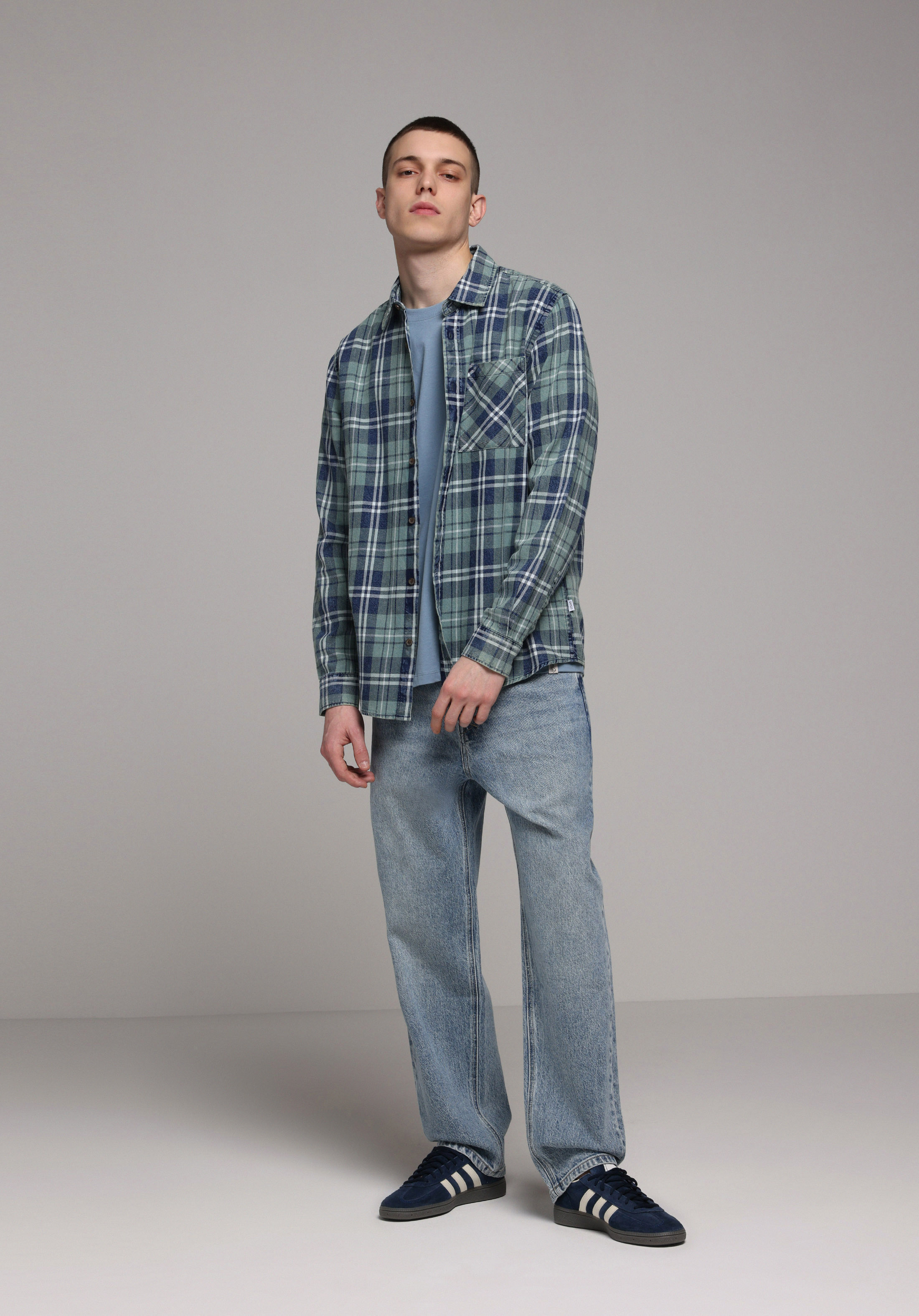 Baggy Fit Orta Bel Bol Paça Erkek Light İndigo Denim Jean Pantolon