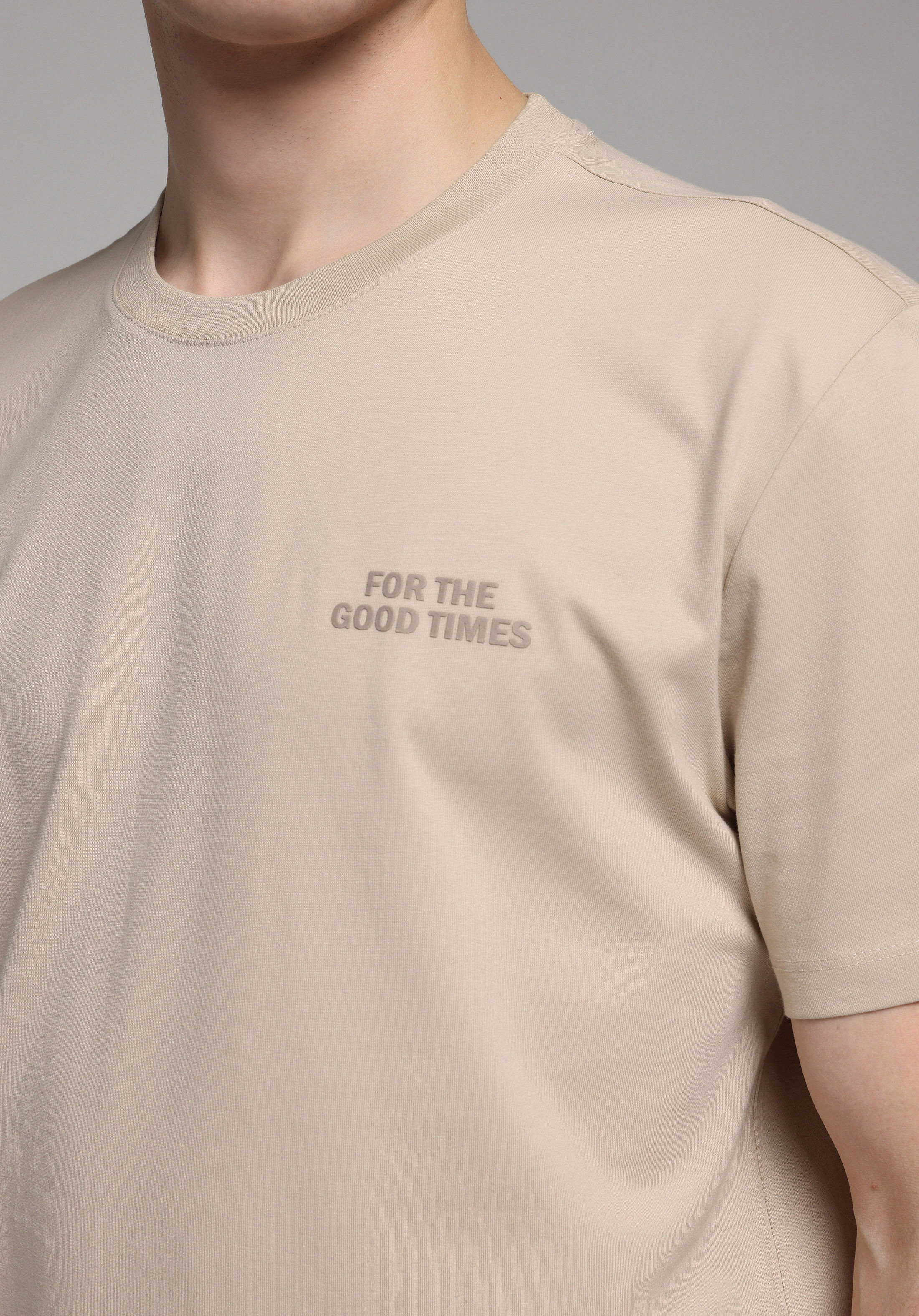 Regular Fit Yuvarlak Yaka Düz Erkek Bej Kısa Kol Tişört