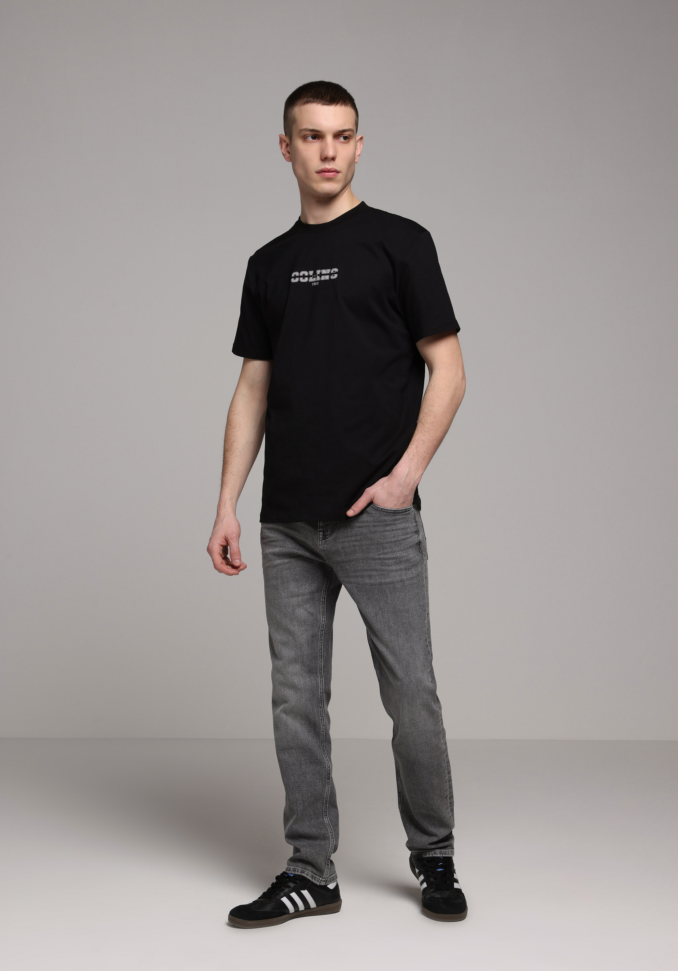 Regular Fit Yuvarlak Yaka Düz Erkek Siyah Kısa Kol Tişört