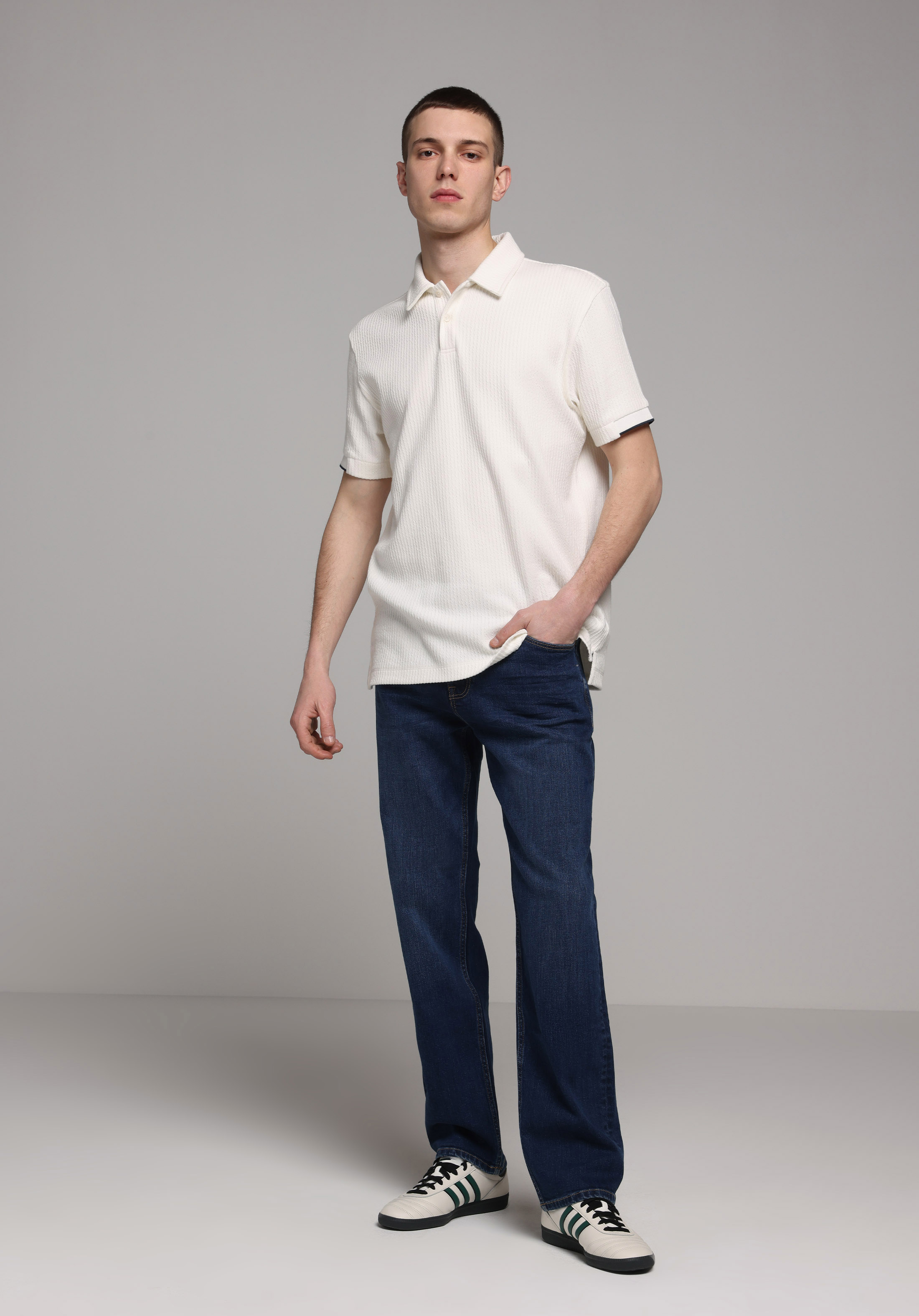 Regular Fit Polo Yaka Düz Erkek Beyaz Kısa Kol Tişört