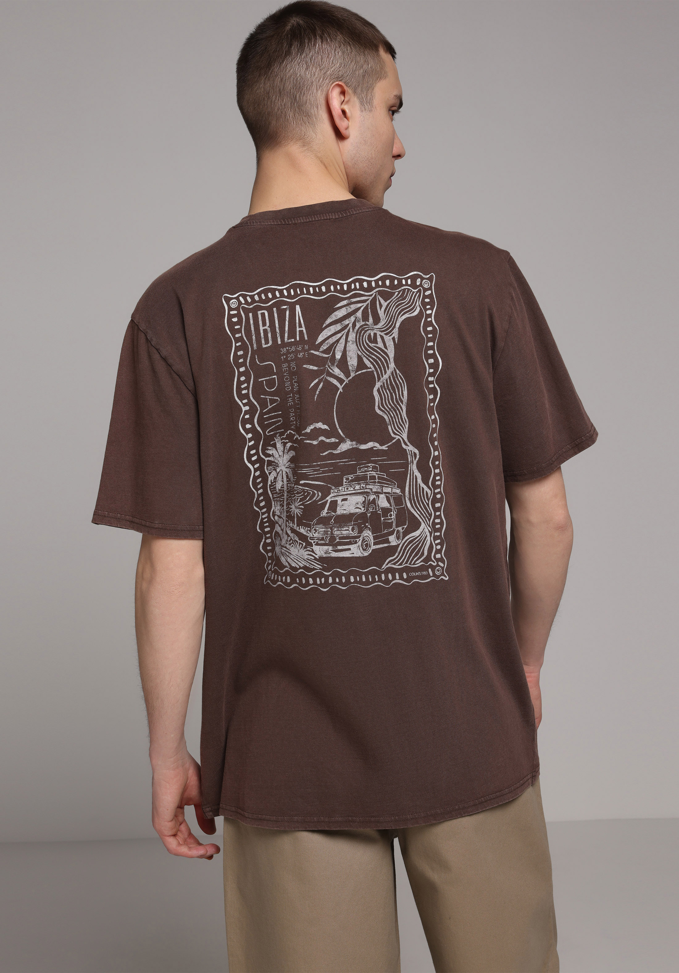 Comfort Fit Yuvarlak Yaka Düz Erkek Kahverengi Kısa Kol Tişört