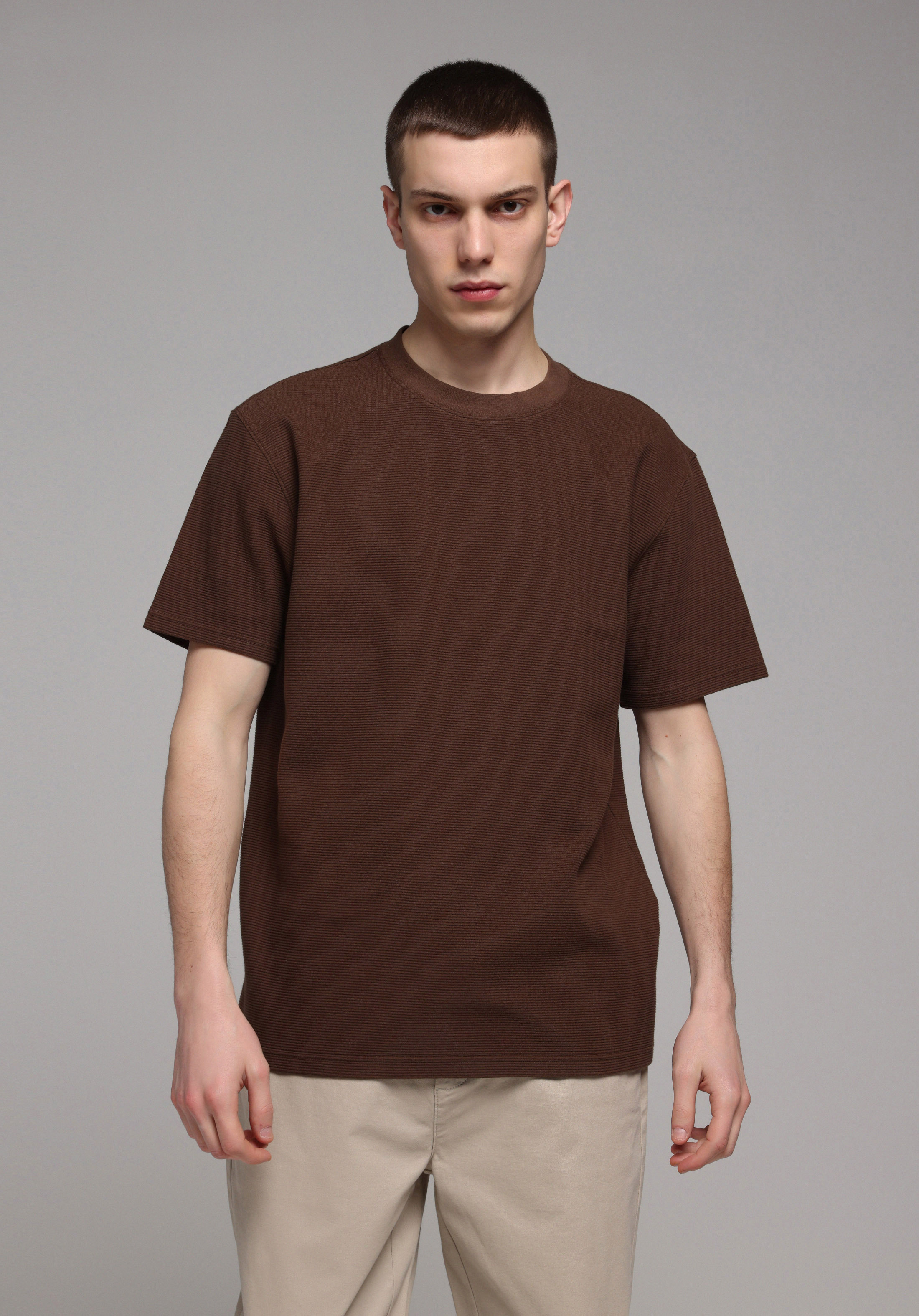 Comfort Fit Yuvarlak Yaka Düz Erkek Kahverengi Kısa Kol Tişört