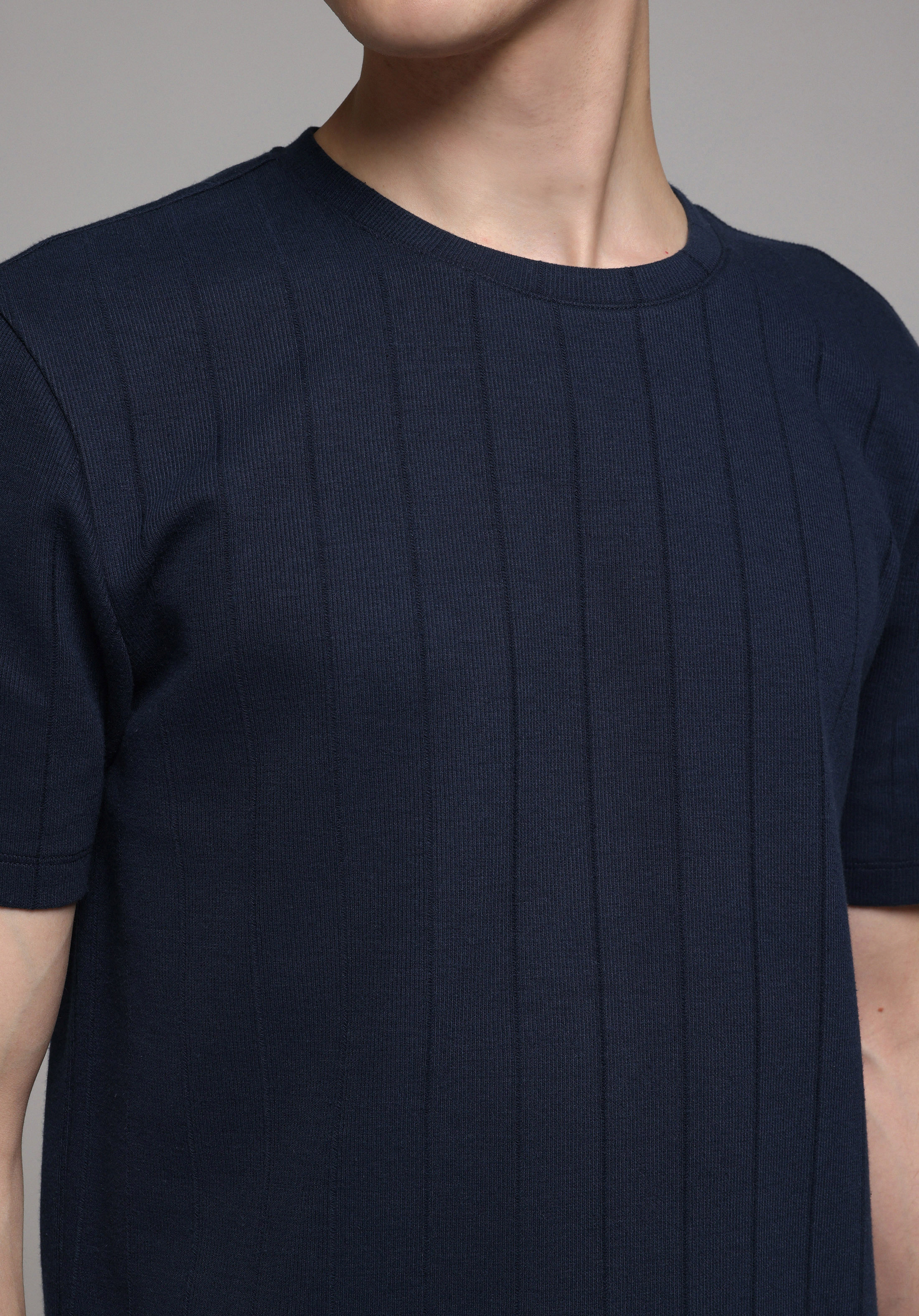 Regular Fit Yuvarlak Yaka Düz Erkek Lacivert Kısa Kol Tişört