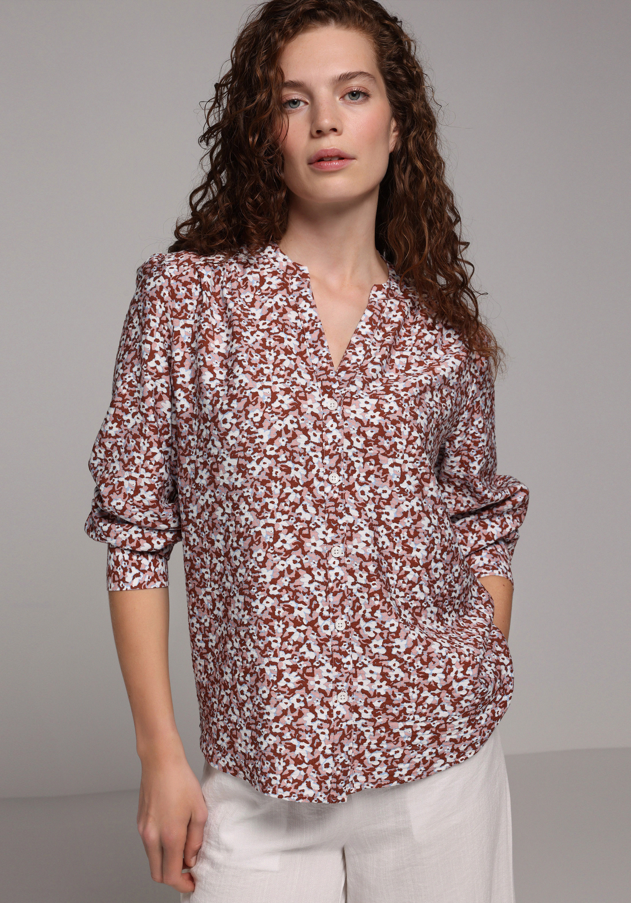 Fashion Fit Yuvarlak Yaka Çiçekli Kadın Kahverengi Uzun Kol Gömlek