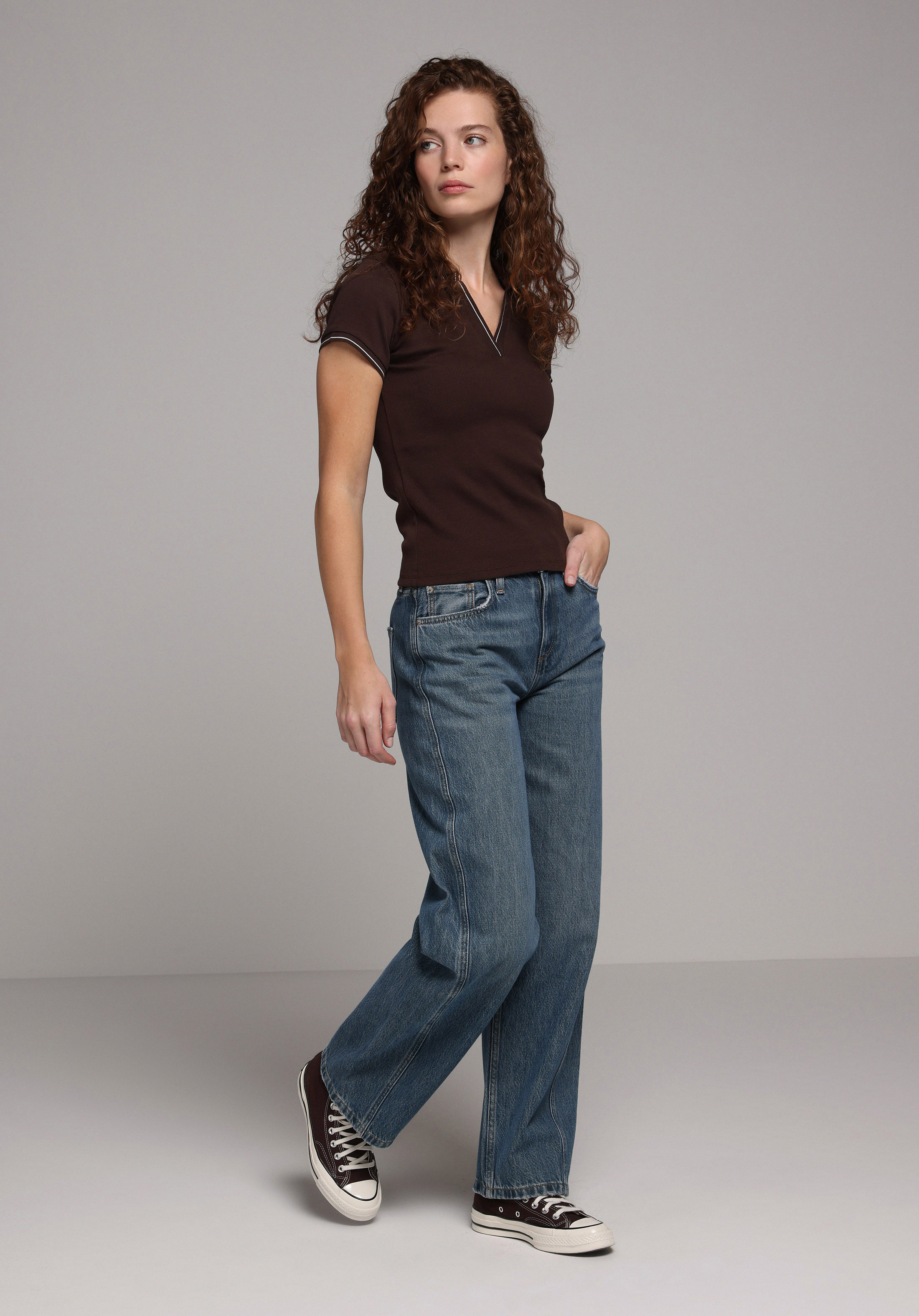 Slim Fit Polo Yaka Düz Kadın Kahverengi Kısa Kol Tişört