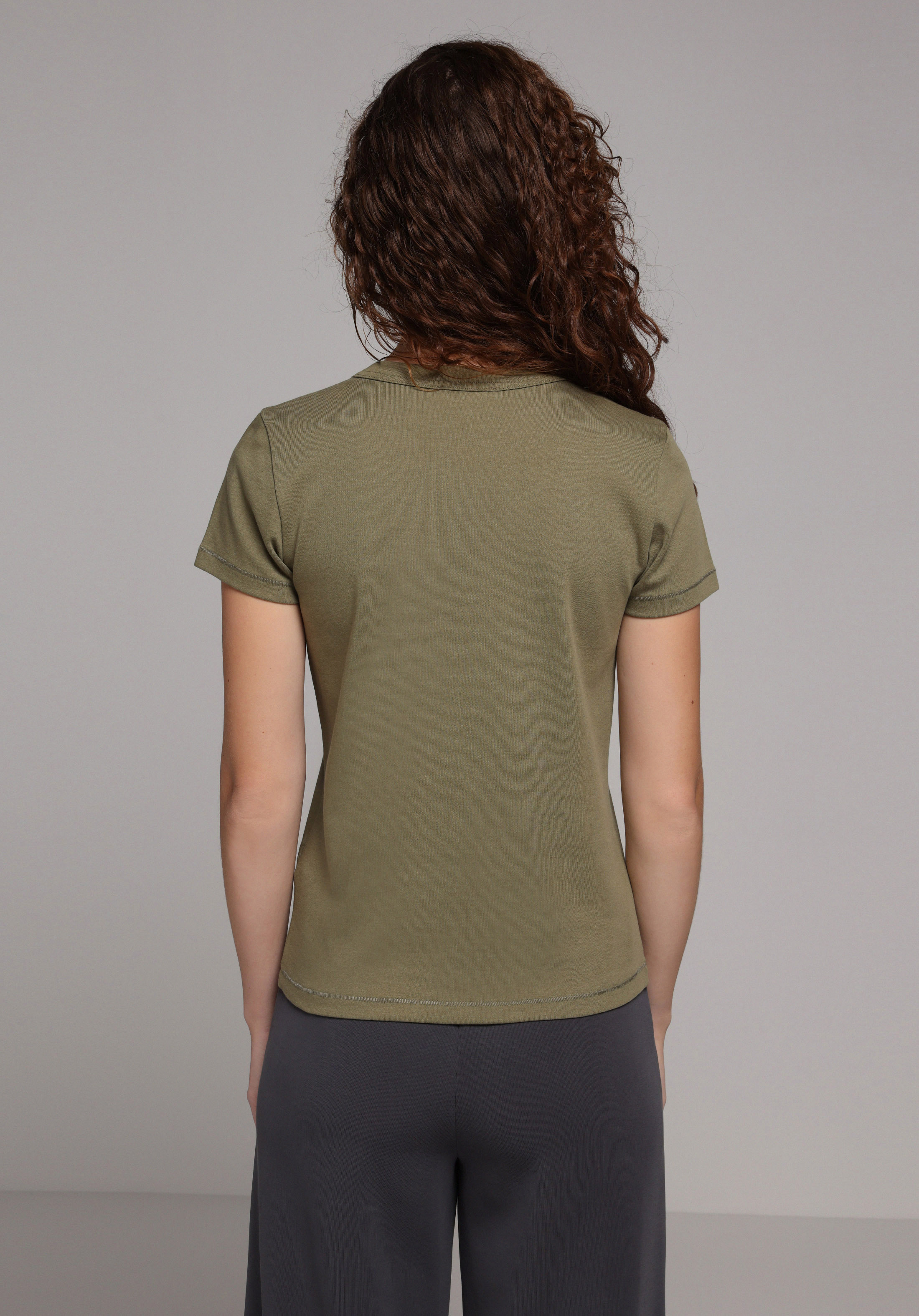 Slim Fit Yuvarlak Yaka Baskılı Kadın Yeşil Kısa Kol Tişört