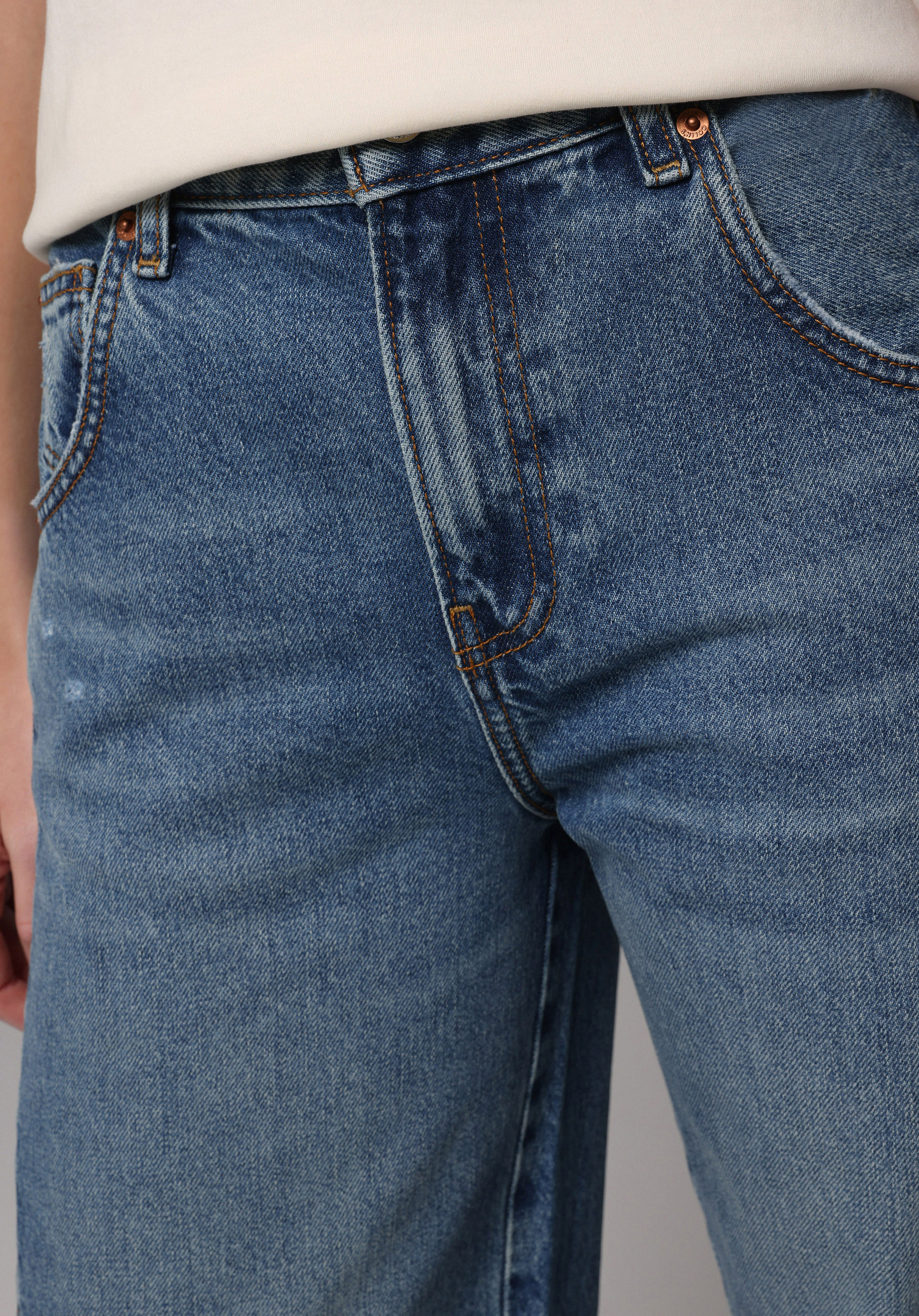 Baggy Fıt Orta Bel Daralan Paça Kadın Mid İndigo Denim Jean Pantolon