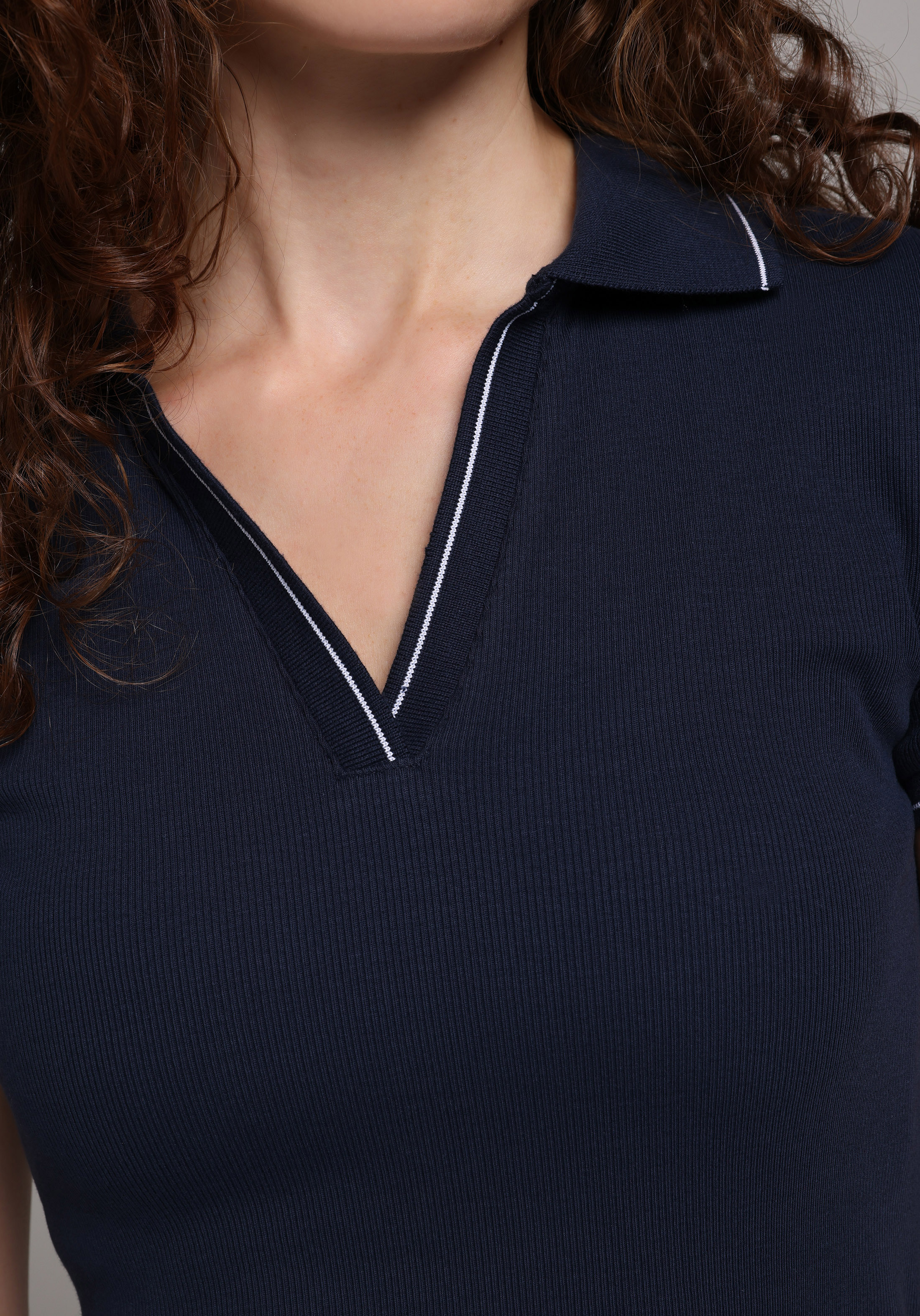 Slim Fit Polo Yaka Düz Kadın Lacivert Kısa Kol Tişört