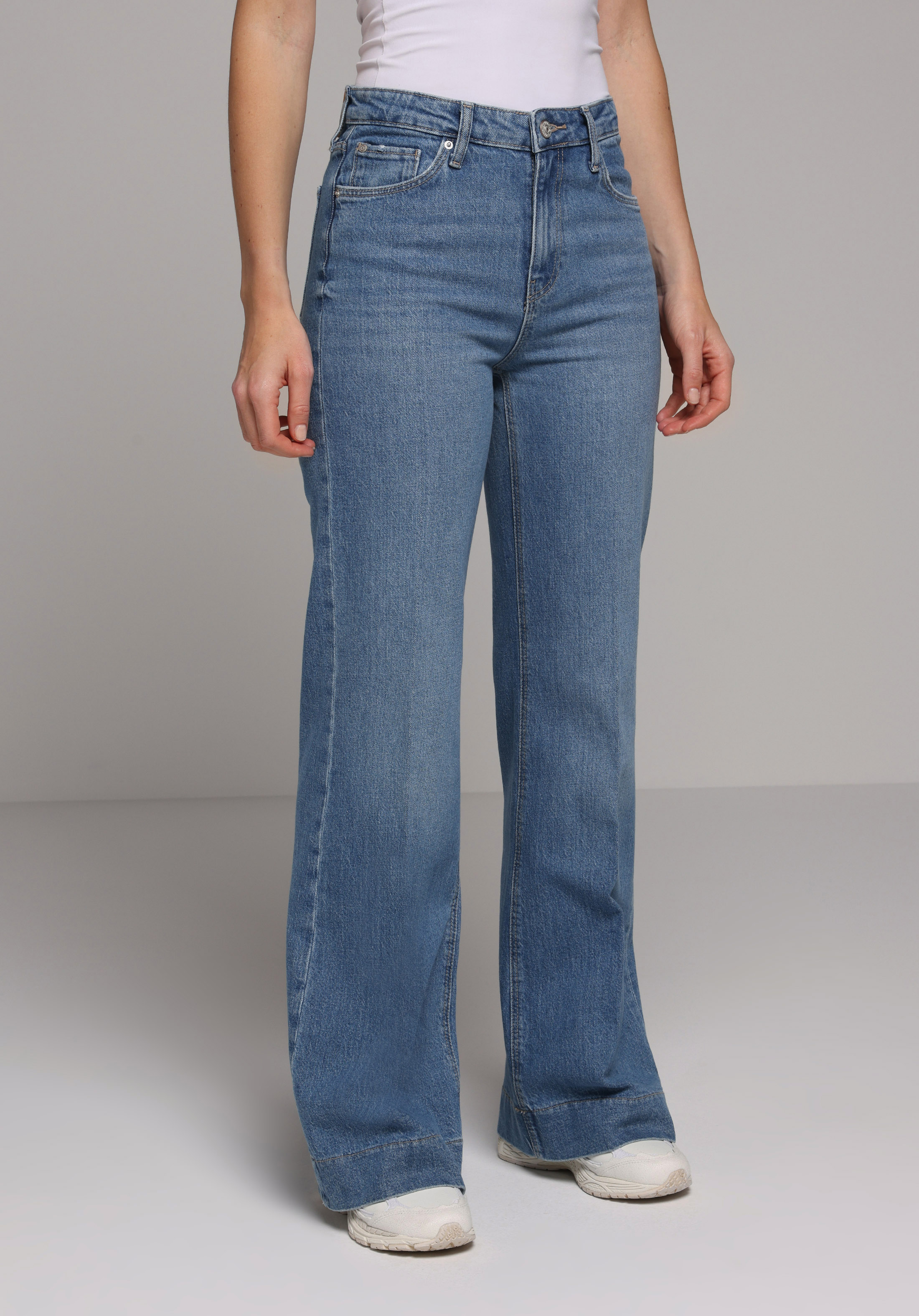 Regular Fit   Kadın Açik Gri Jean Pantolon