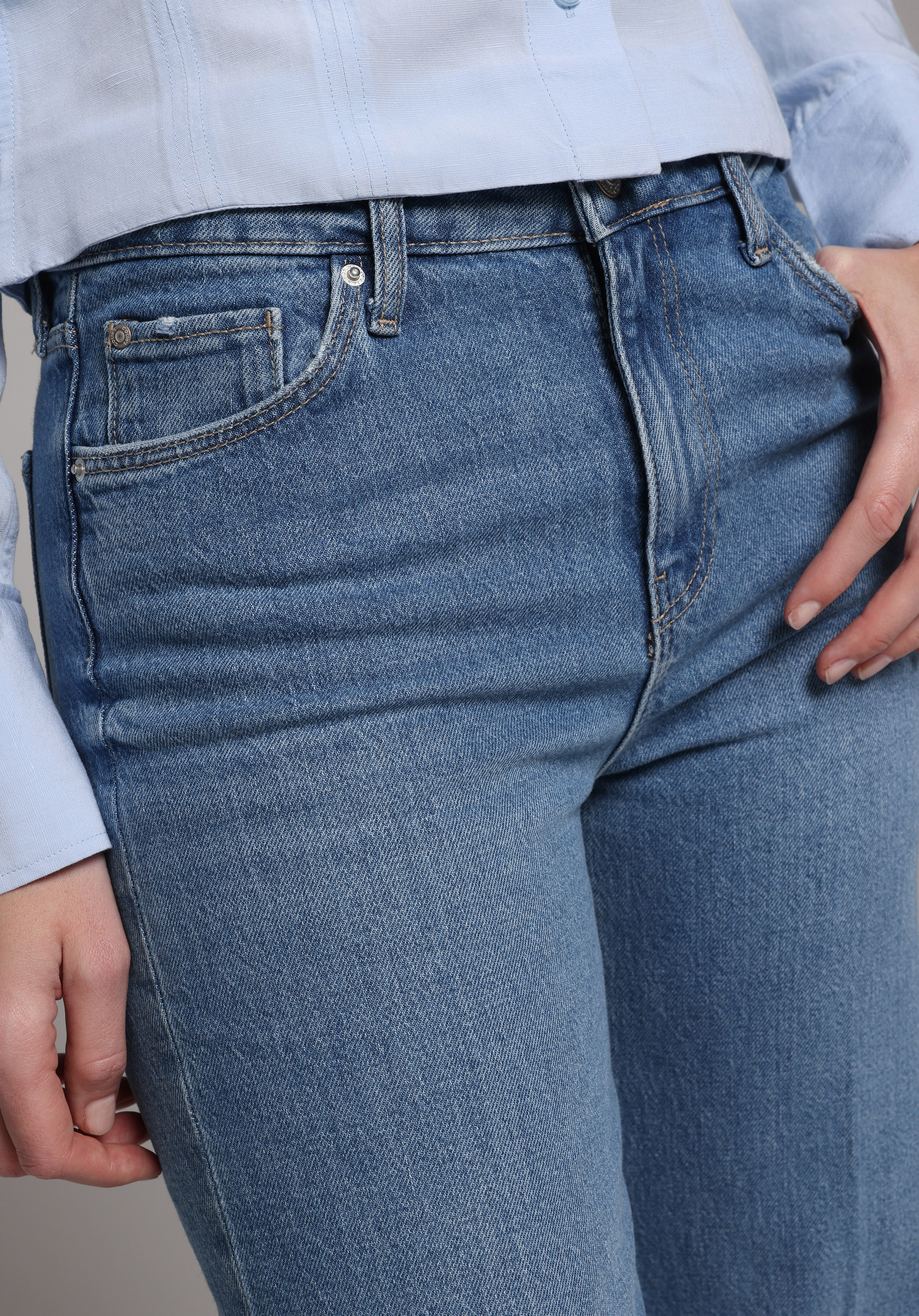 Regular Fit   Kadın Açik Gri Jean Pantolon