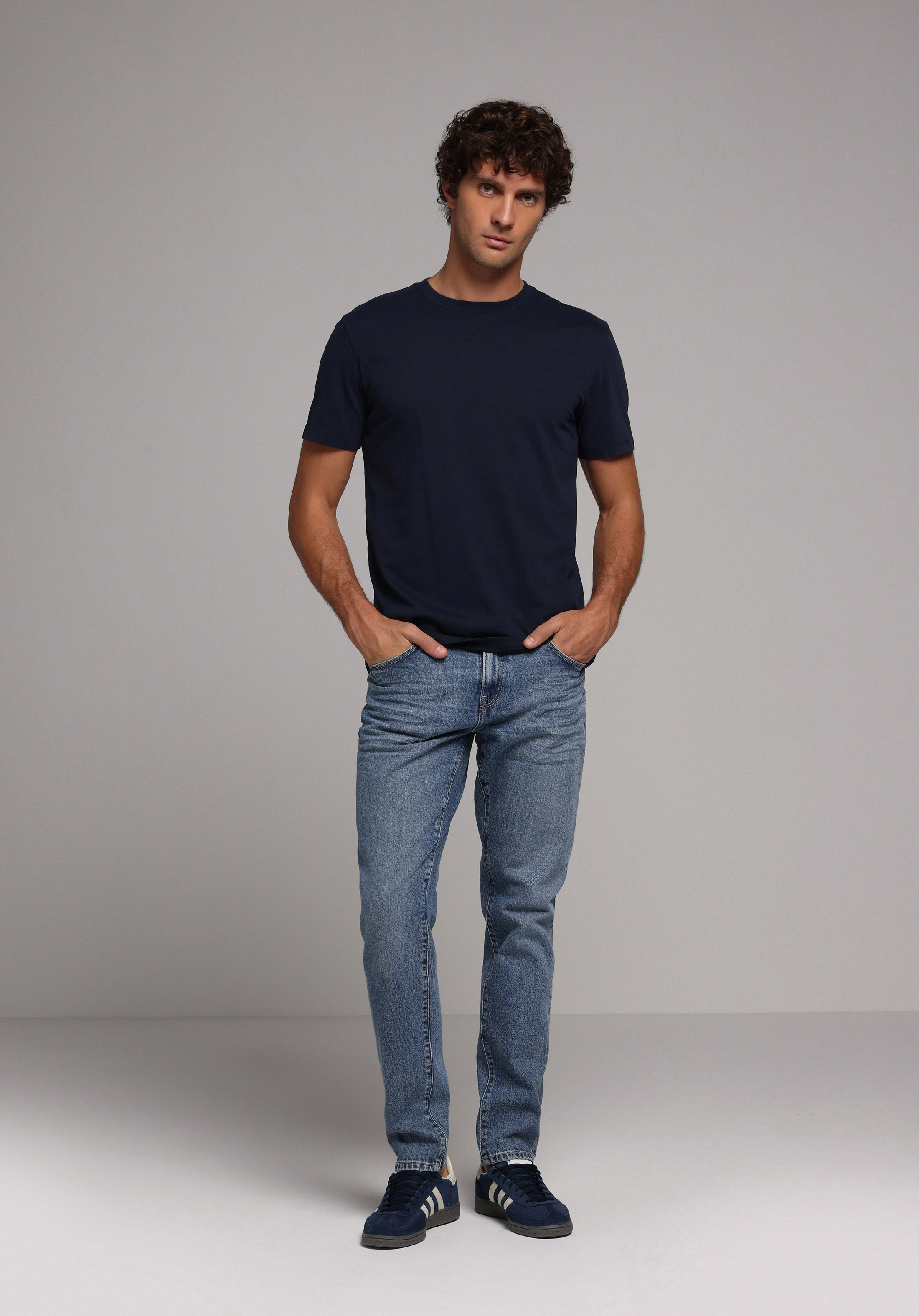 Regular Fit Yuvarlak Yaka Düz Erkek Lacivert Kısa Kol Tişört