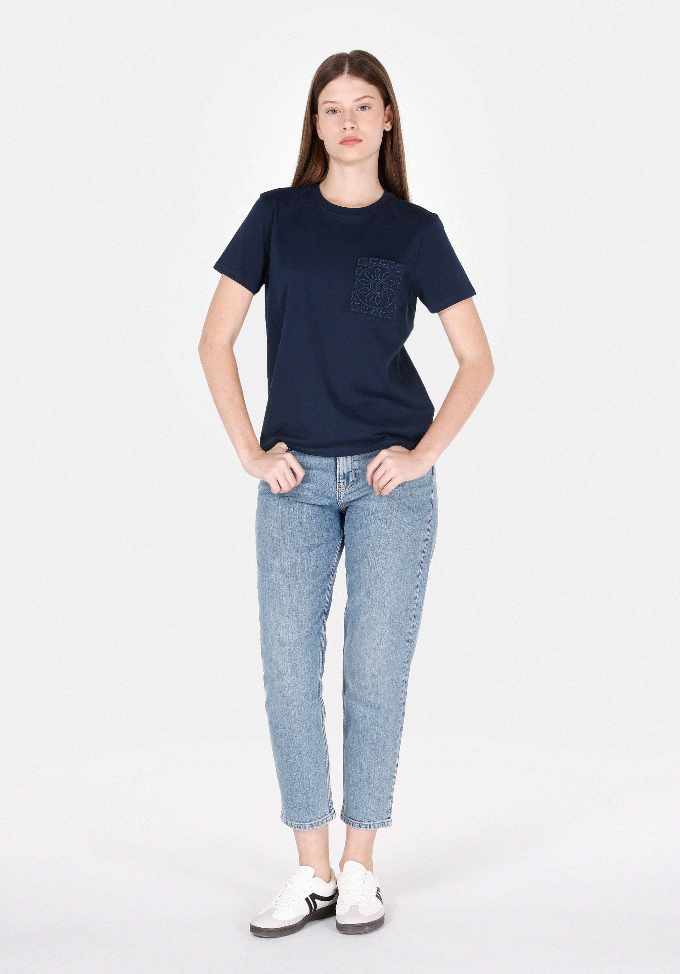 Mom Fit   Kadın Light İndigo Denim Jean Pantolon