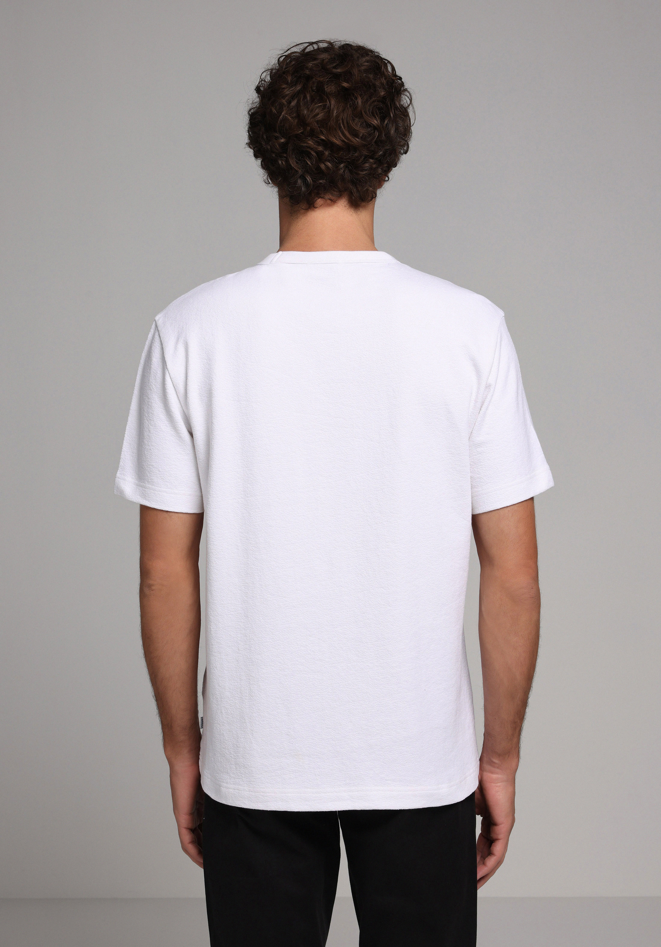 Comfort Fit Yuvarlak Yaka Düz Erkek Beyaz Kısa Kol Tişört