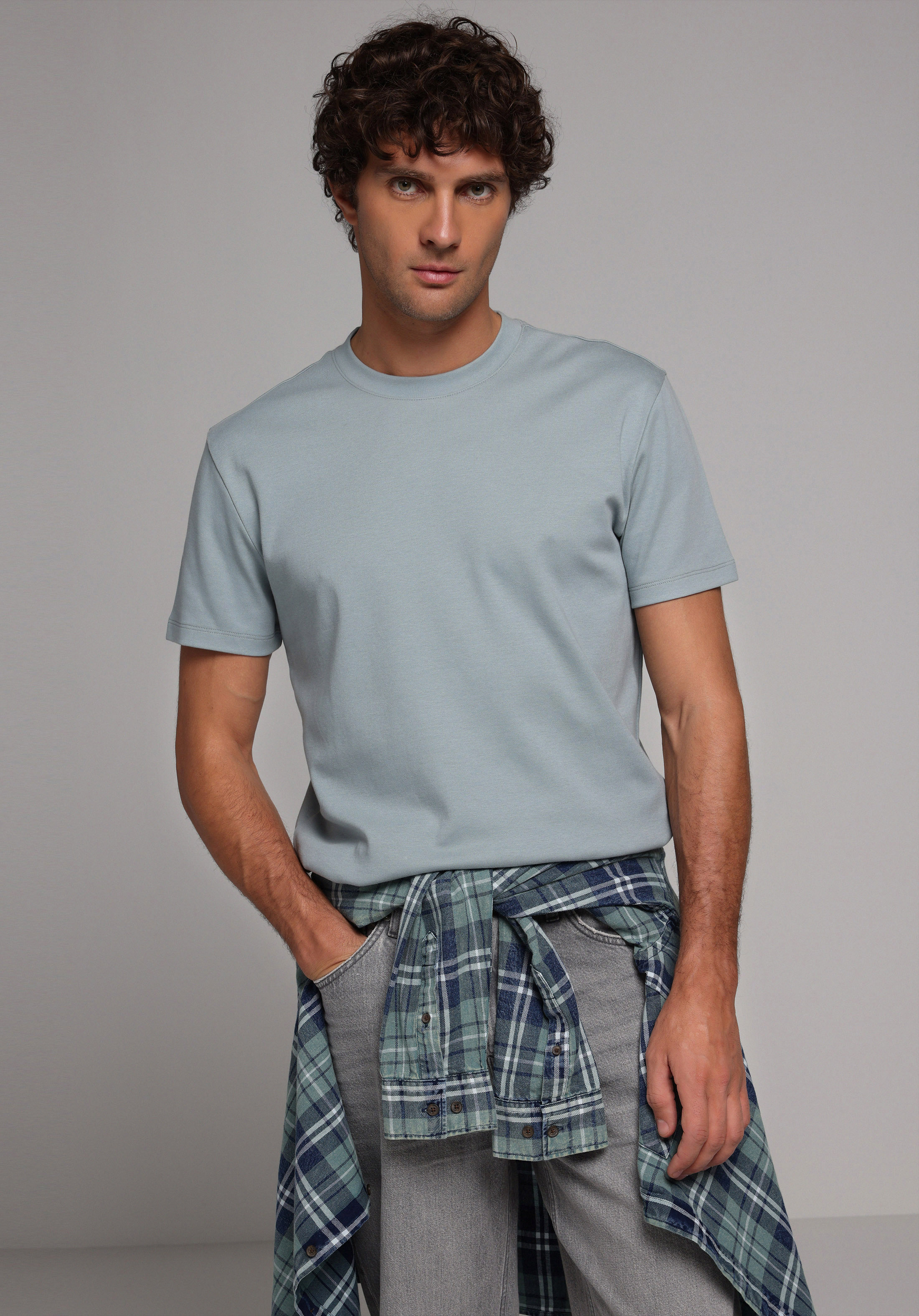 Regular Fit Yuvarlak Yaka Düz Erkek Yeşil Kısa Kol Tişört