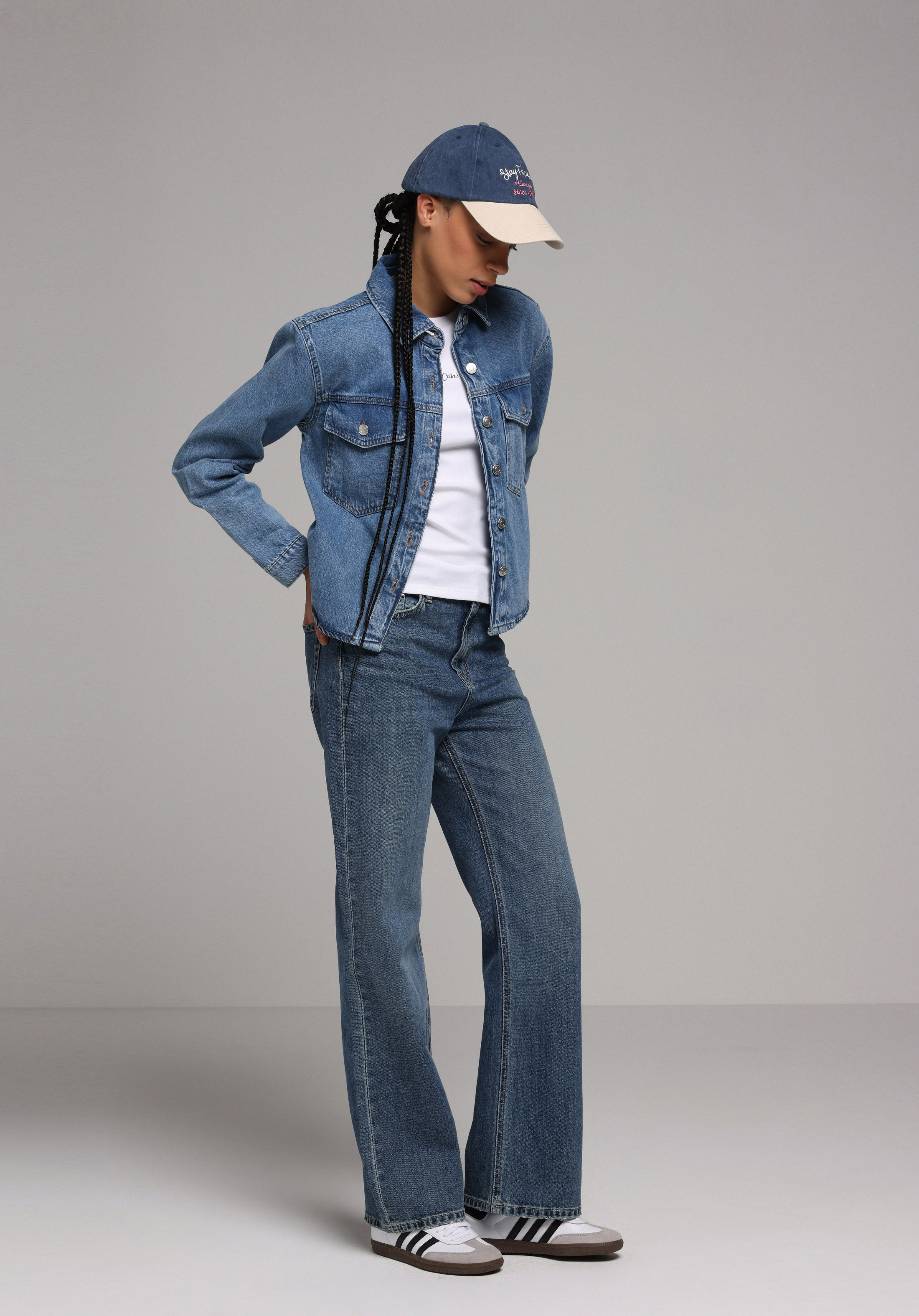 Straight Fit   Kadın Dark İndigo Denim Jean Pantolon