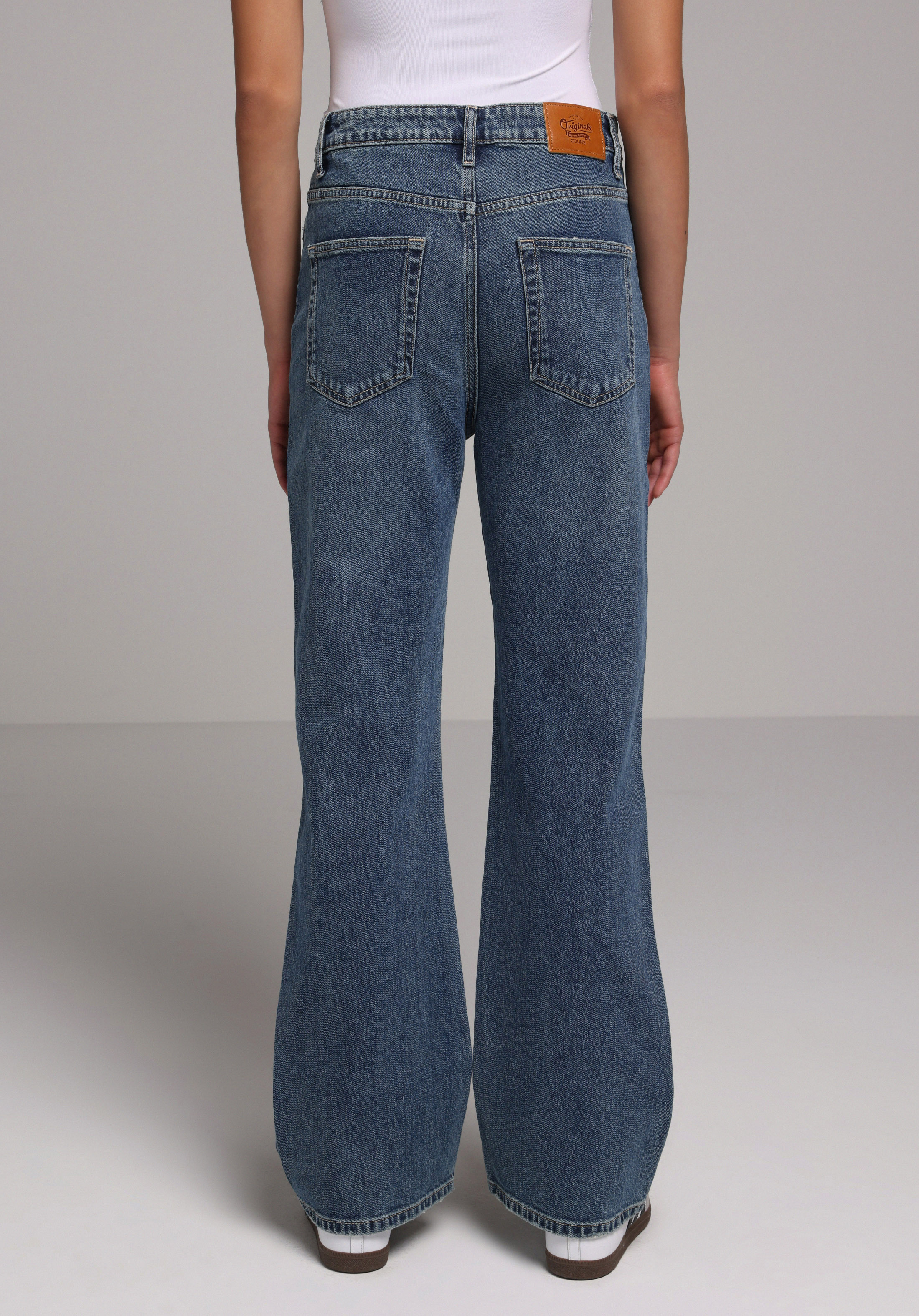 Straight Fit   Kadın Dark İndigo Denim Jean Pantolon