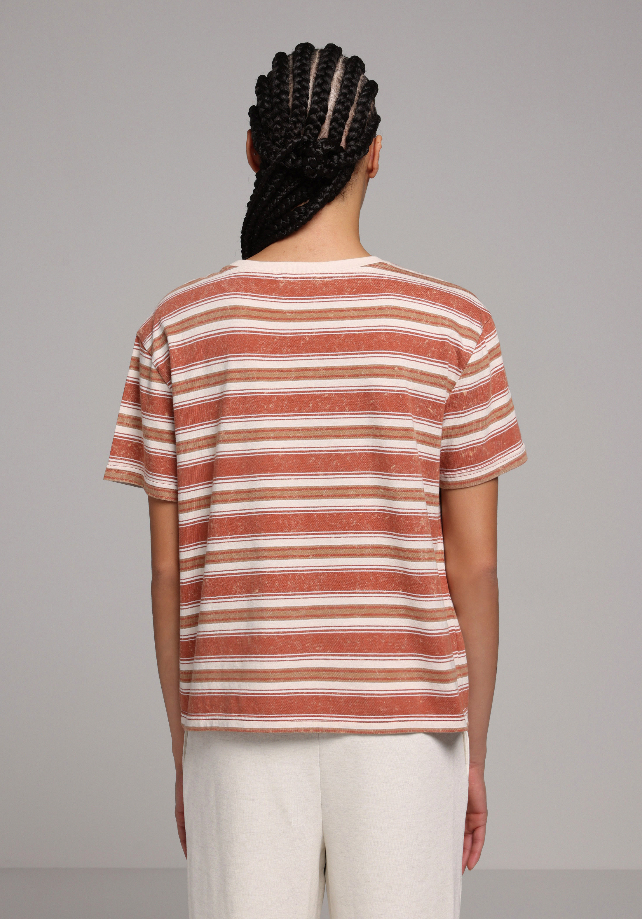 Regular Fit Yuvarlak Yaka Çizgili Kadın Kahverengi Kısa Kol Tişört