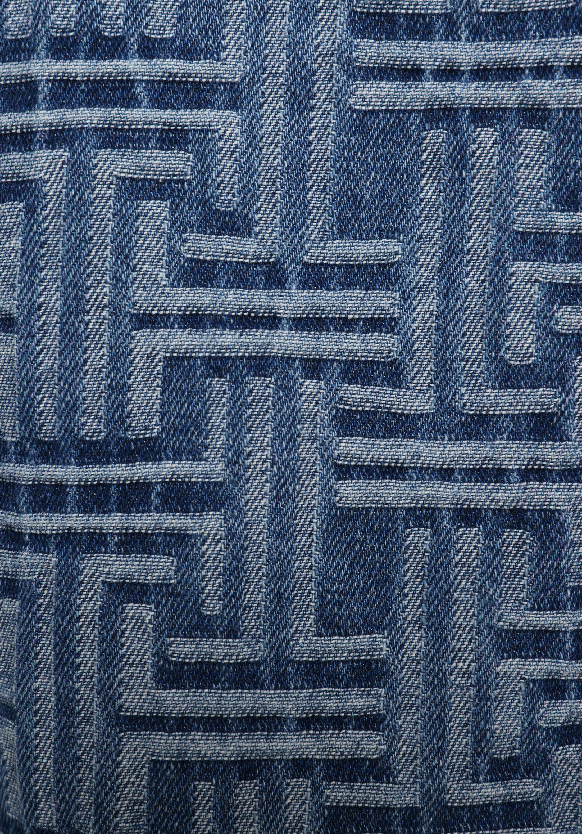 Oversize Fit Klasik Yaka Düz Kadın Mid İndigo Denim Uzun Kol Gömlek