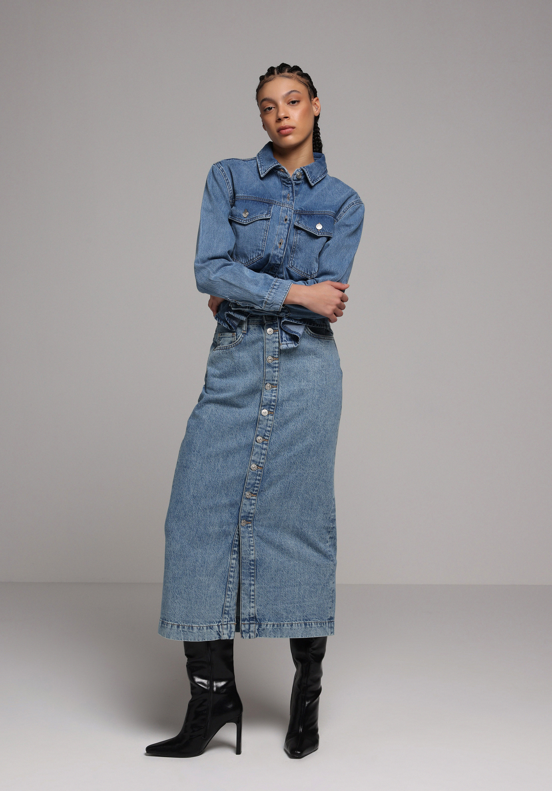 Slim Fit Düz Düğmeli Kadın Mid İndigo Denim Etek