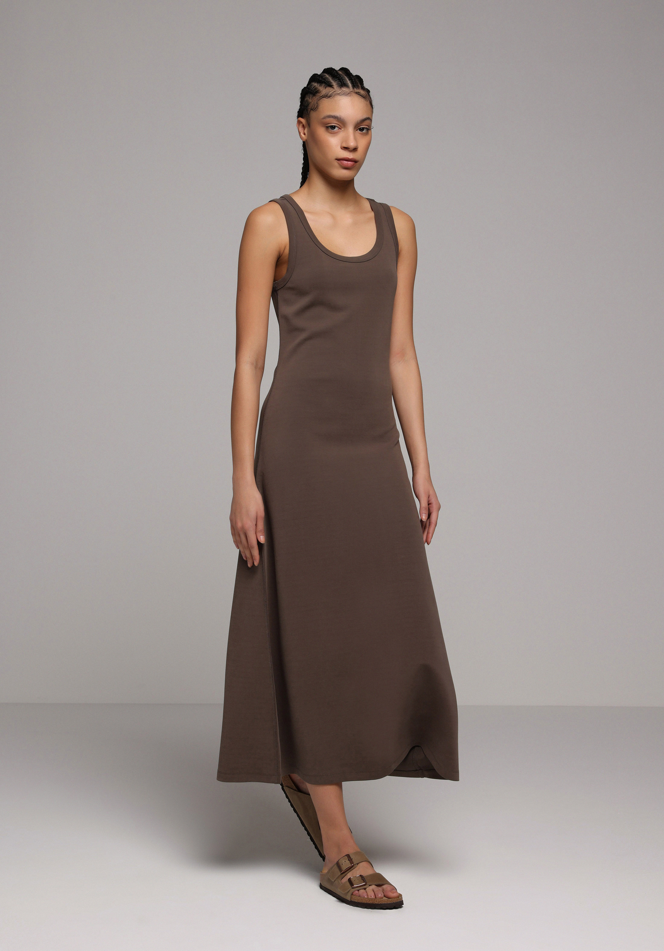 Regular Fit Düz Kadın Kahverengi Kolsuz Elbise