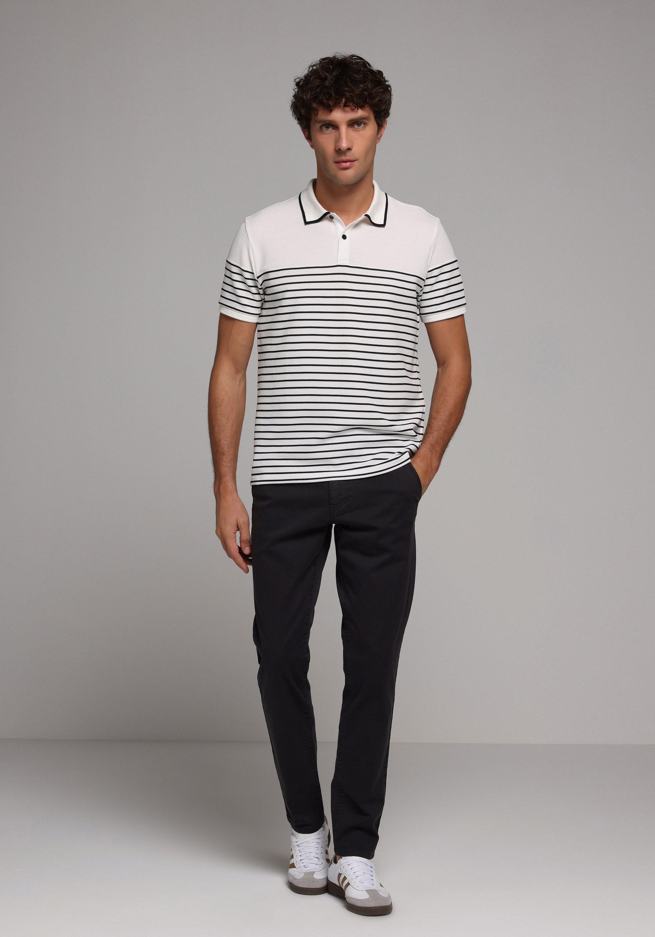 Regular Fit Polo Yaka Düz Erkek Beyaz Kısa Kol Tişört