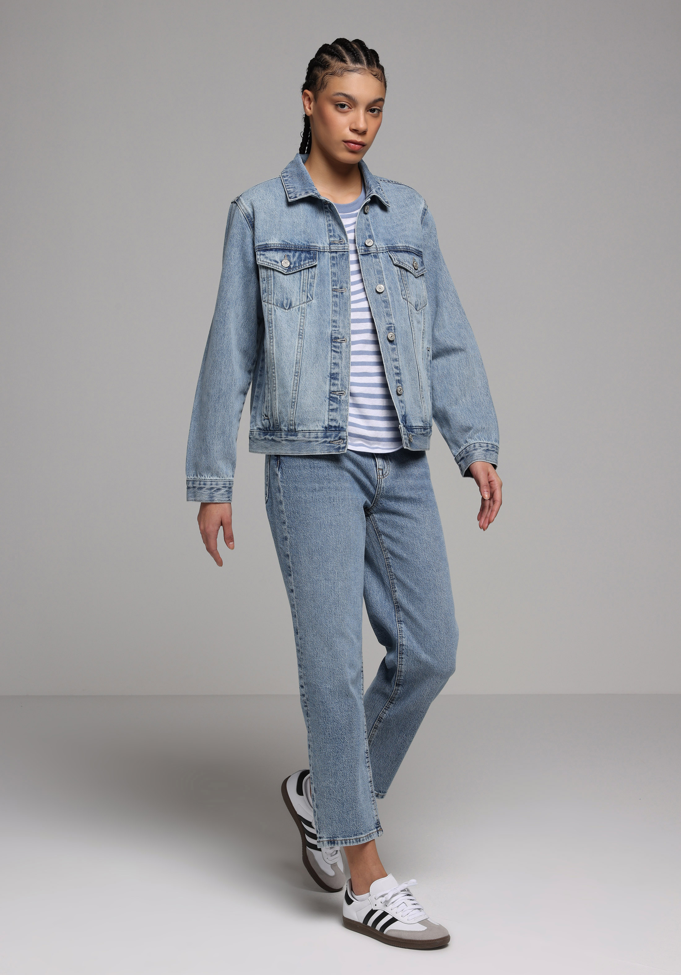 Straight Fit   Kadın Light İndigo Denim Jean Pantolon