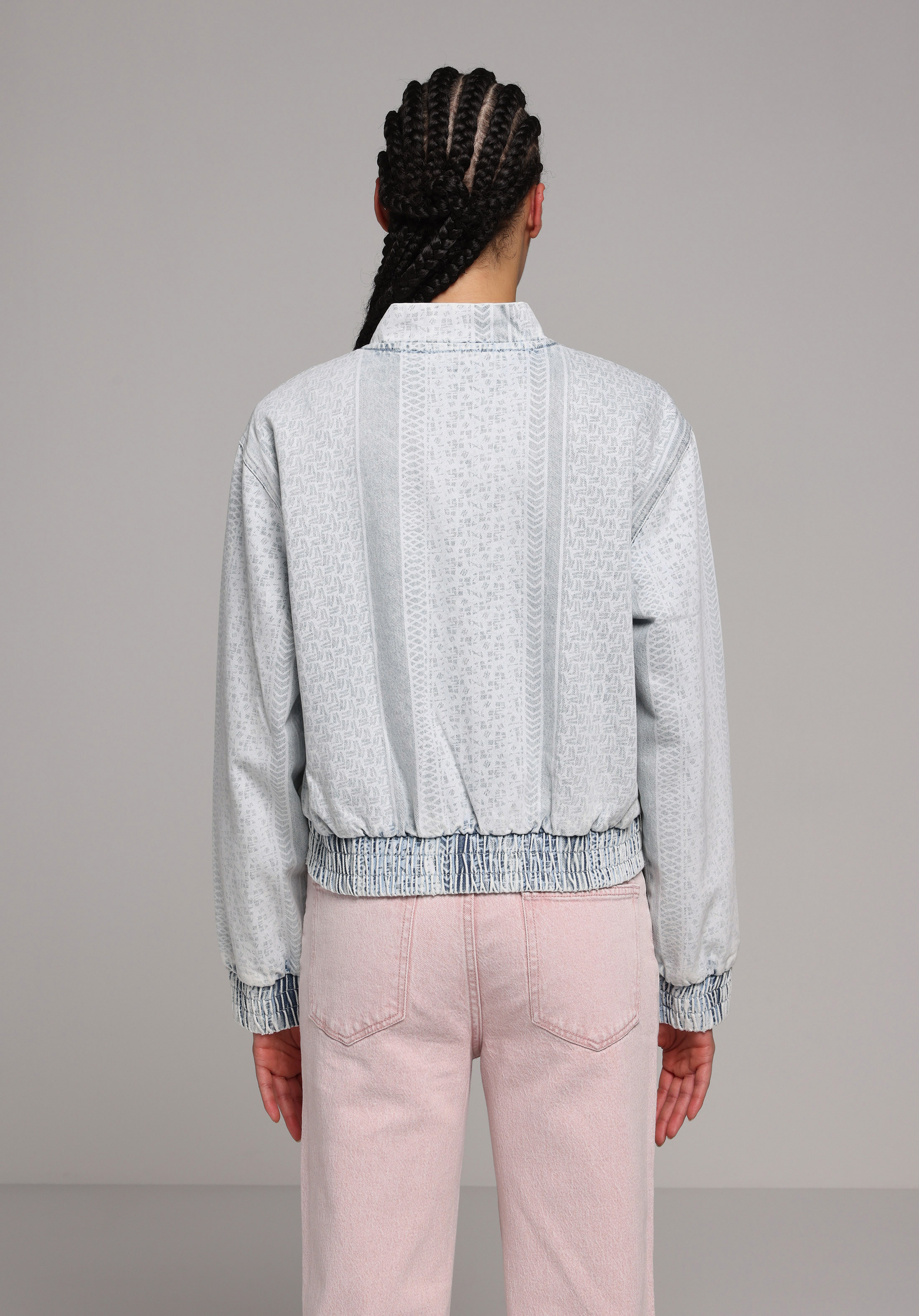 Regular Fit Fermuarlı Astarsız  Kadın Bleach İndigo Denim Ceket