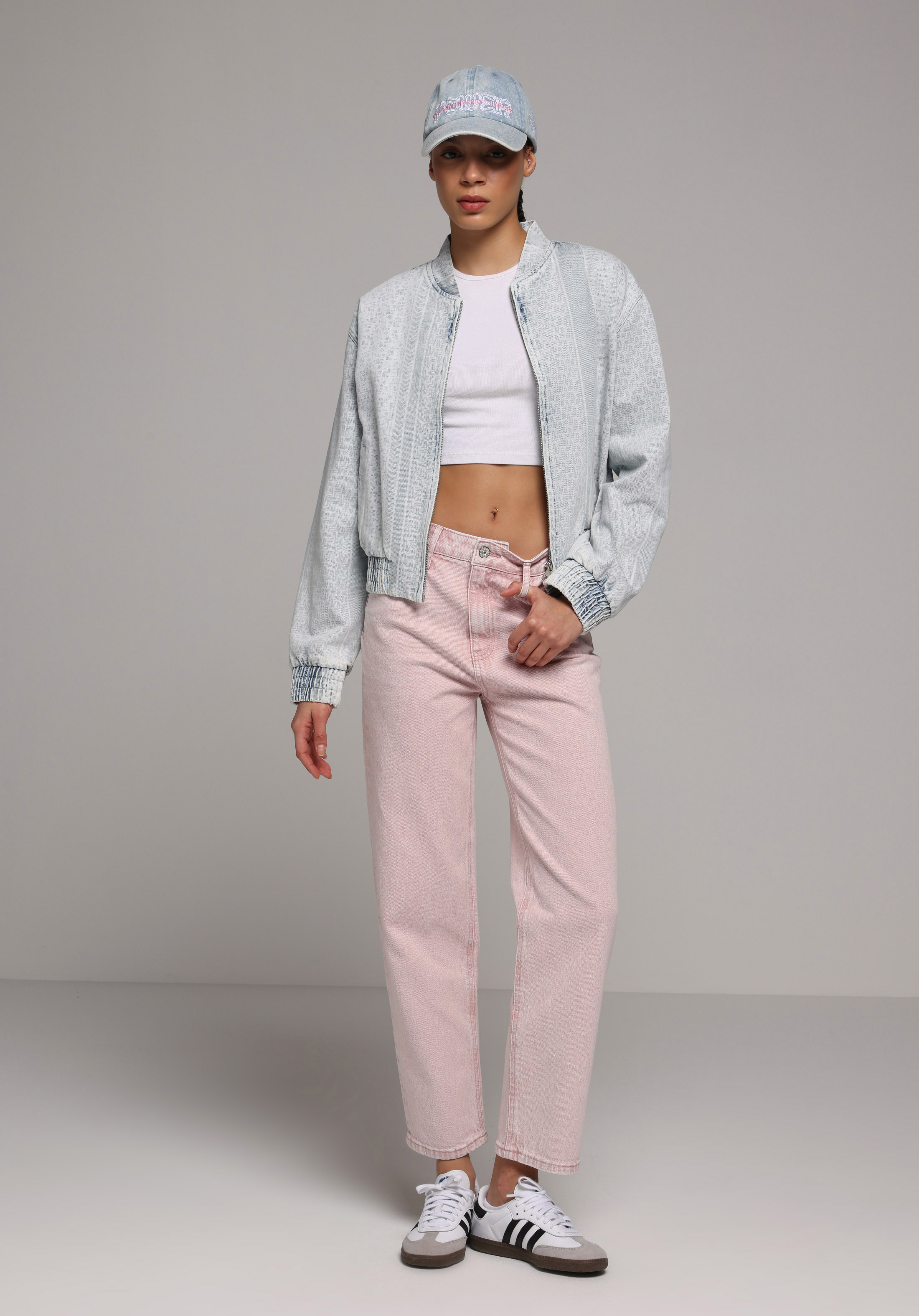 Regular Fit Fermuarlı Astarsız  Kadın Bleach İndigo Denim Ceket