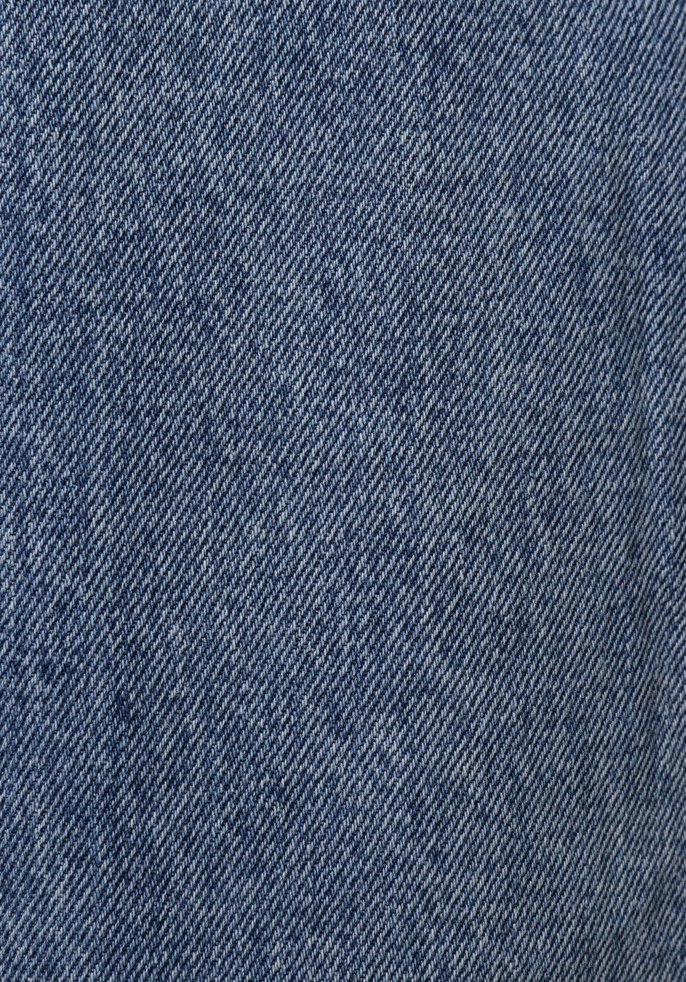 Regular Fit Yüksel Bel Düz Kadın Mid İndigo Denim Jean Şort