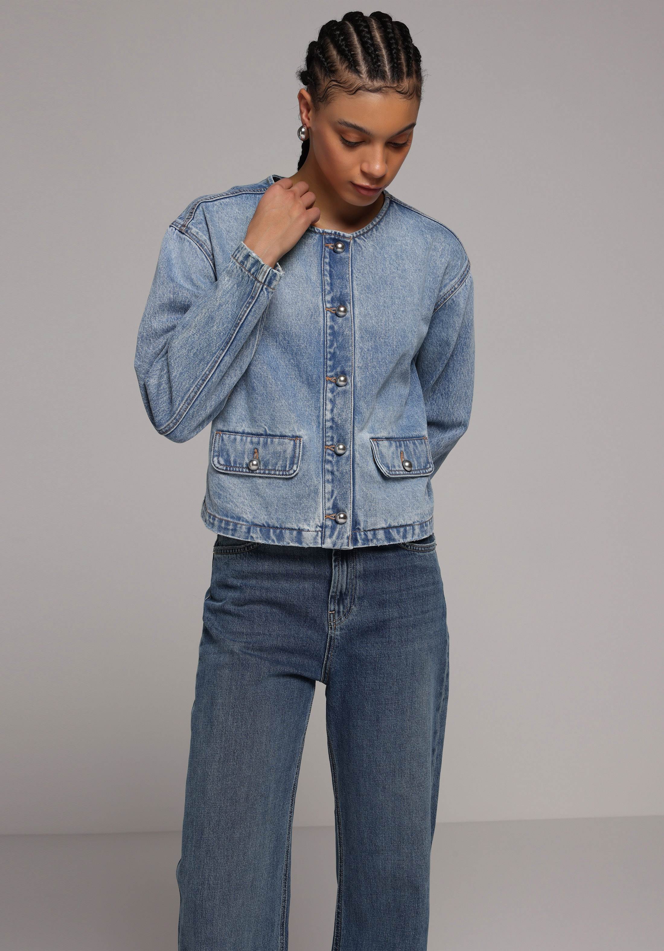 Regular Fit Düğmeli Astarsız  Kadın Mid İndigo Denim Ceket